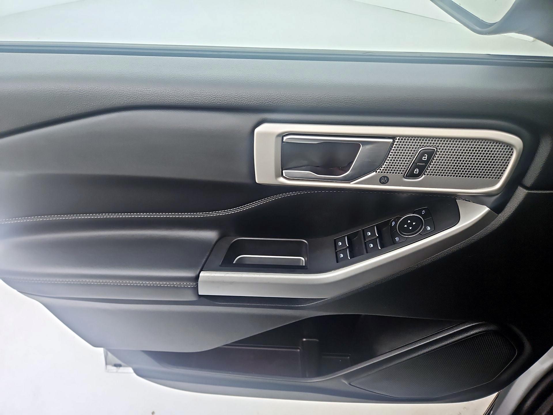 Thumbnail: 2023 Ford Explorer - 12