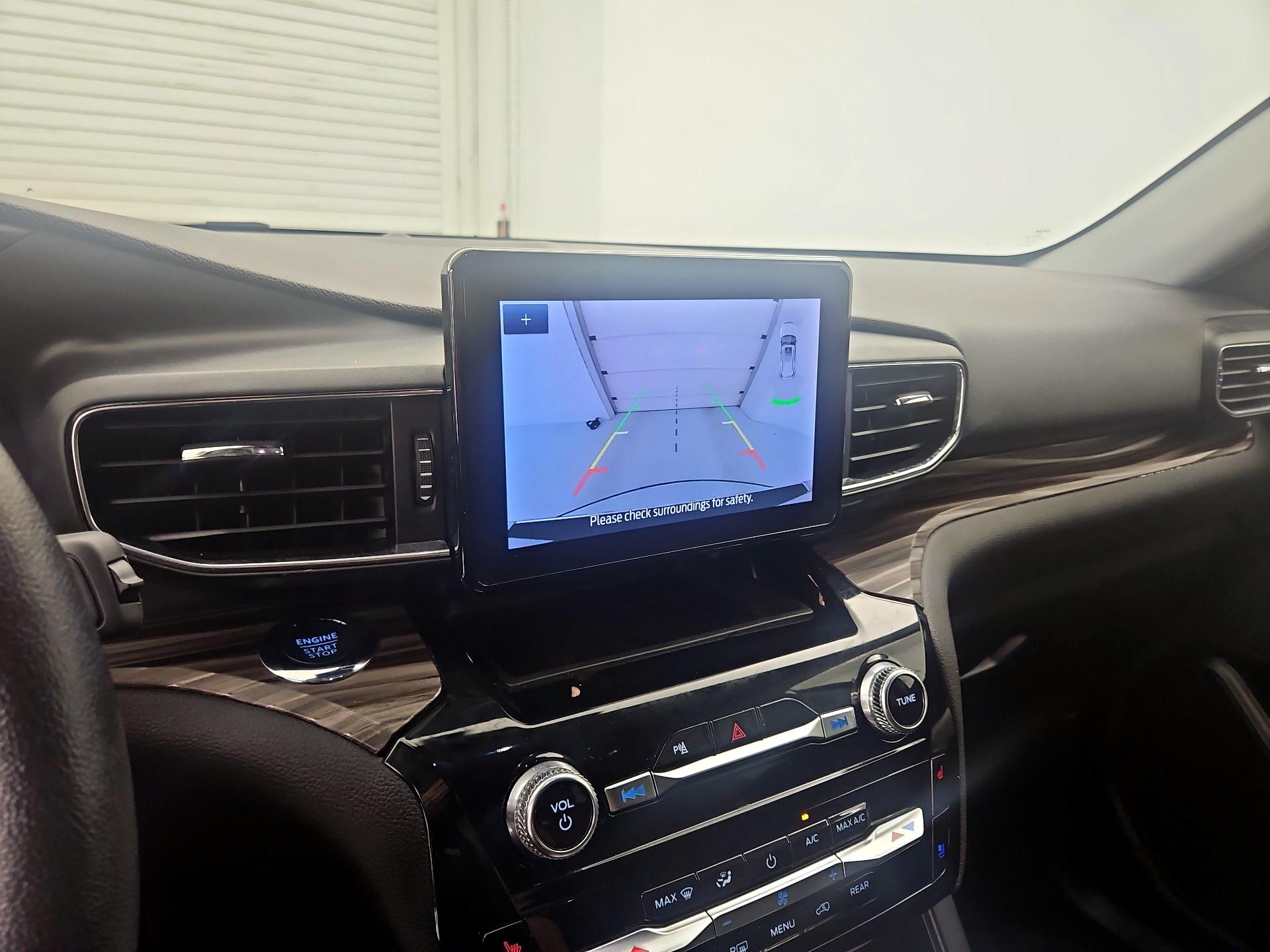 Thumbnail: 2023 Ford Explorer - 15