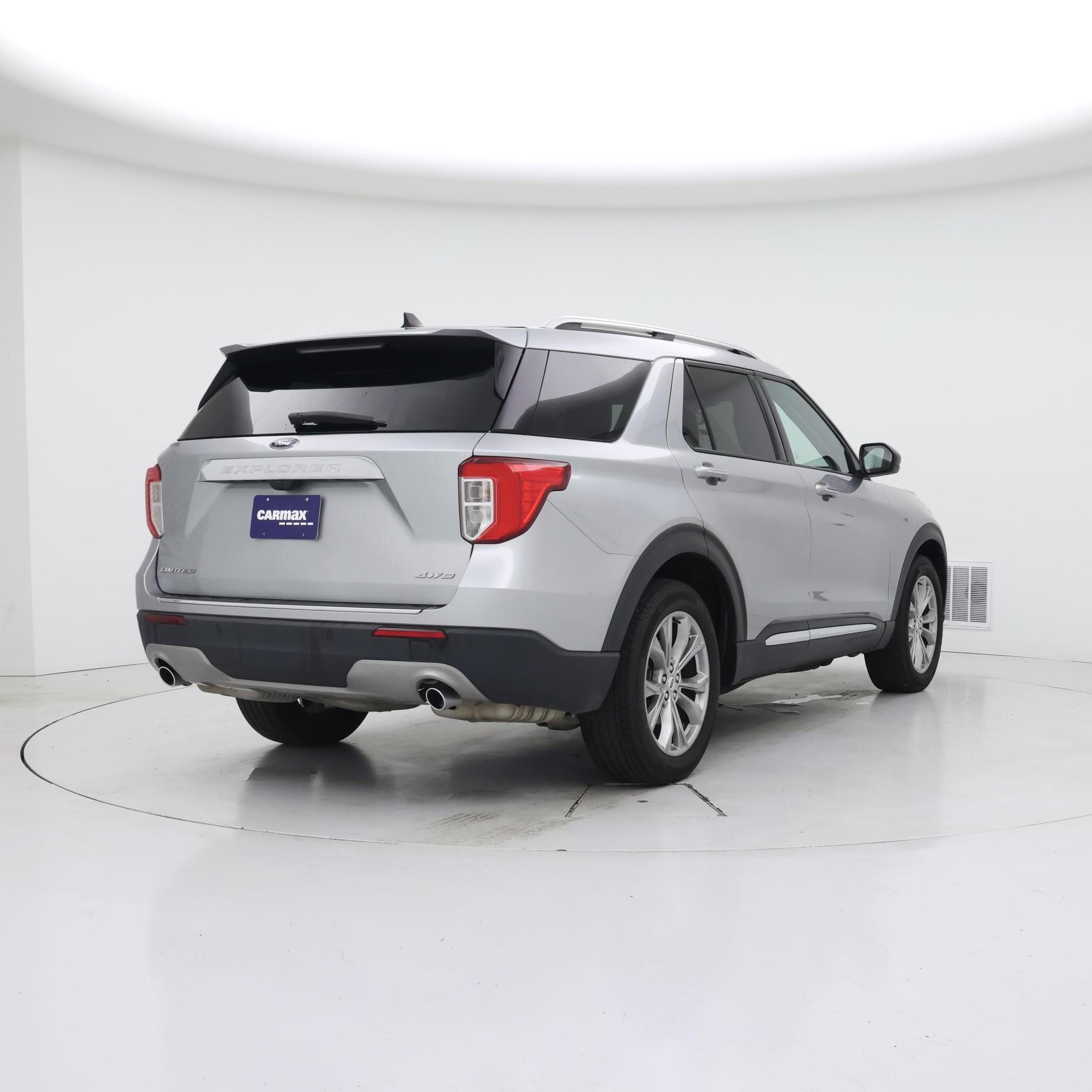 Thumbnail: 2023 Ford Explorer - 8