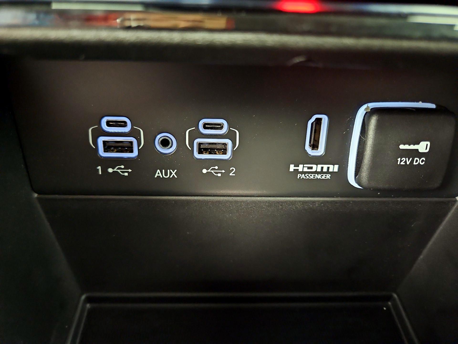 Thumbnail: 2023 Jeep Grand Cherokee - 19