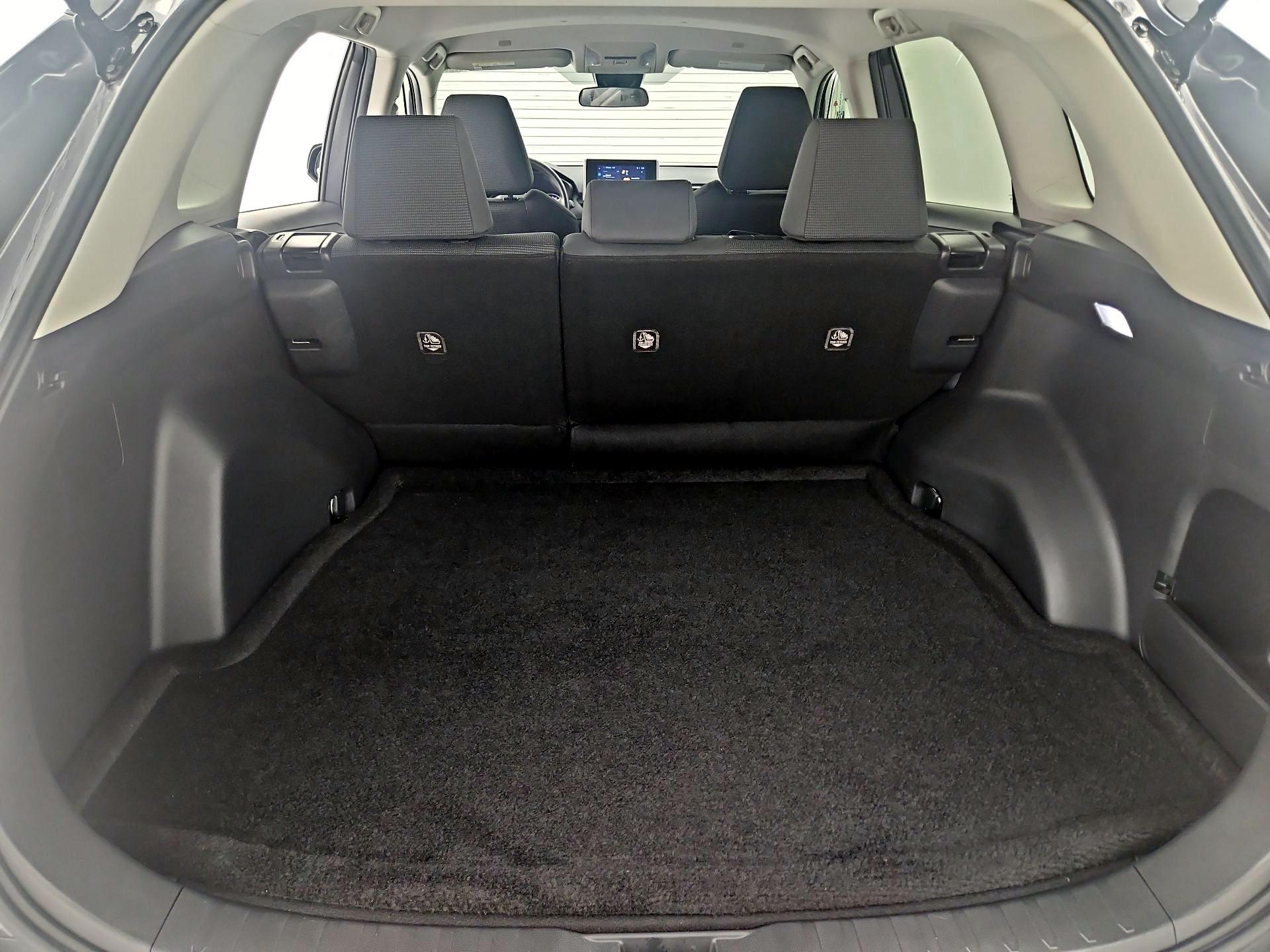 Thumbnail: 2024 Toyota RAV4 - 20