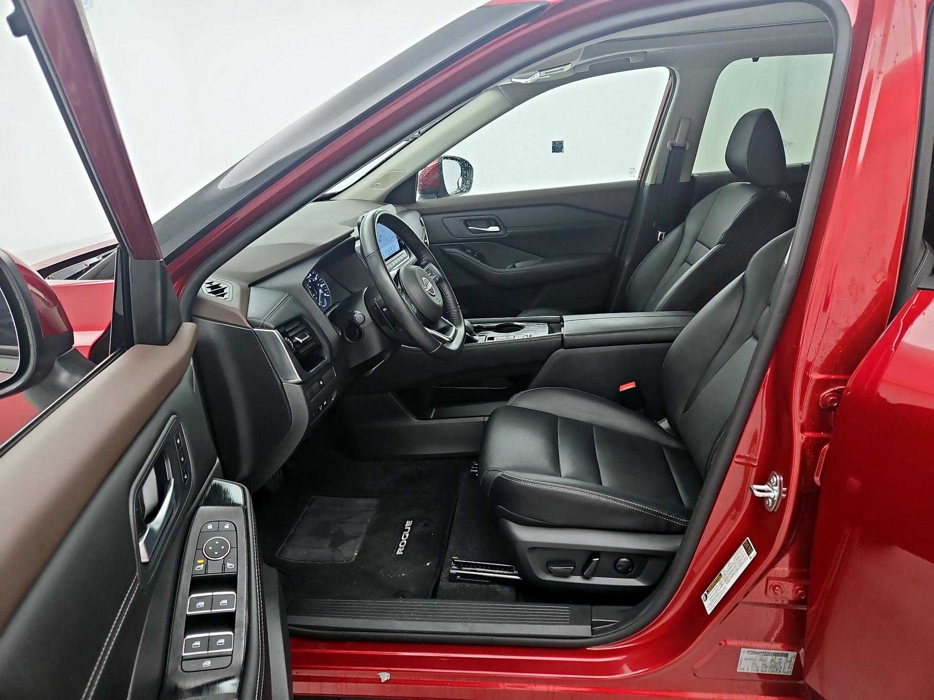 Thumbnail: 2023 Nissan Rogue - 11