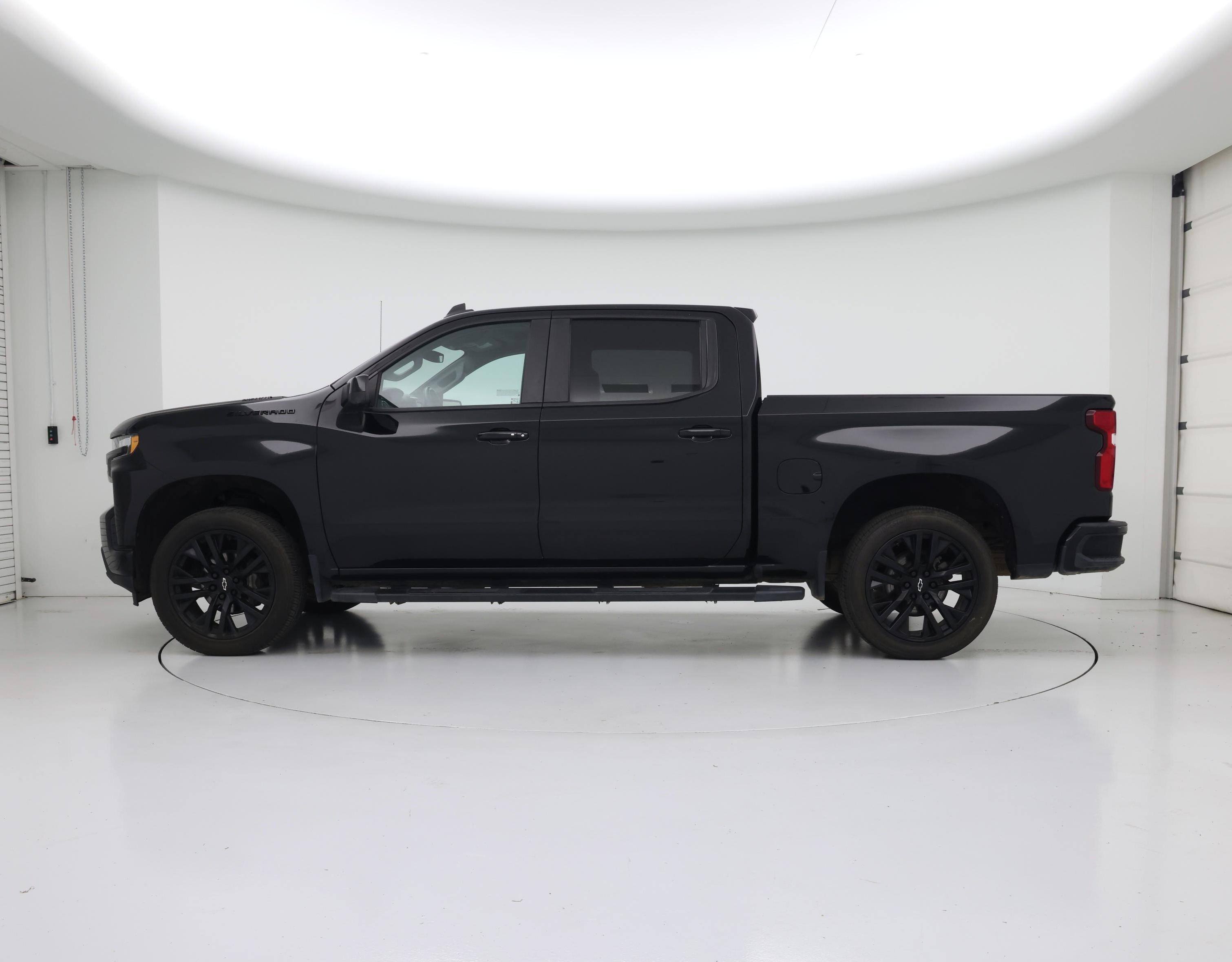 Thumbnail: 2020 Chevrolet Silverado 1500 - 3