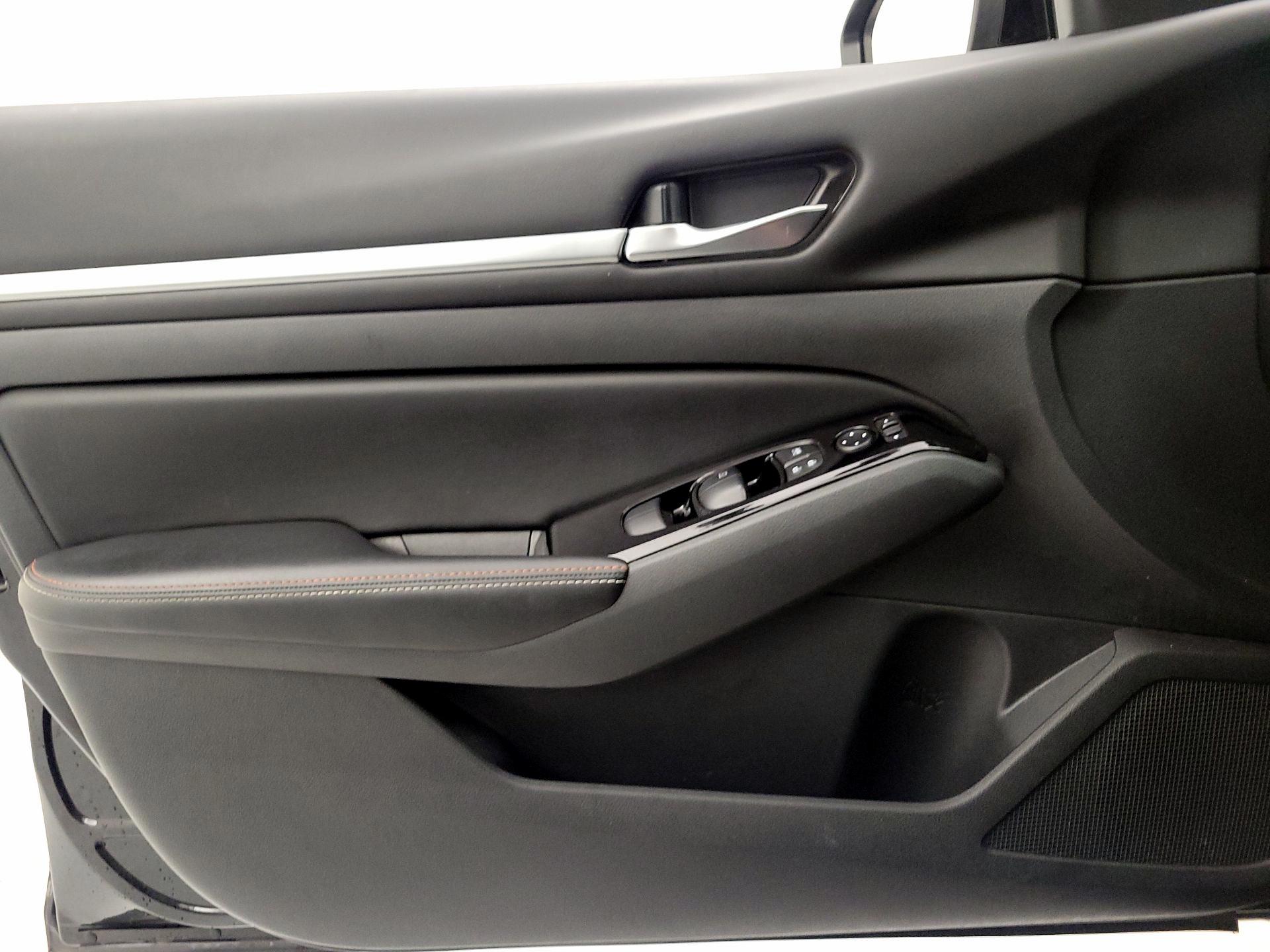 Thumbnail: 2024 Nissan Altima - 12