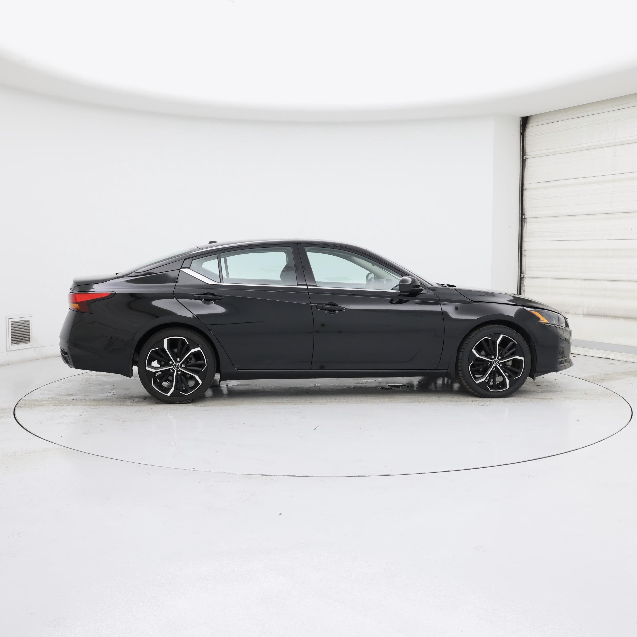 Thumbnail: 2024 Nissan Altima - 7