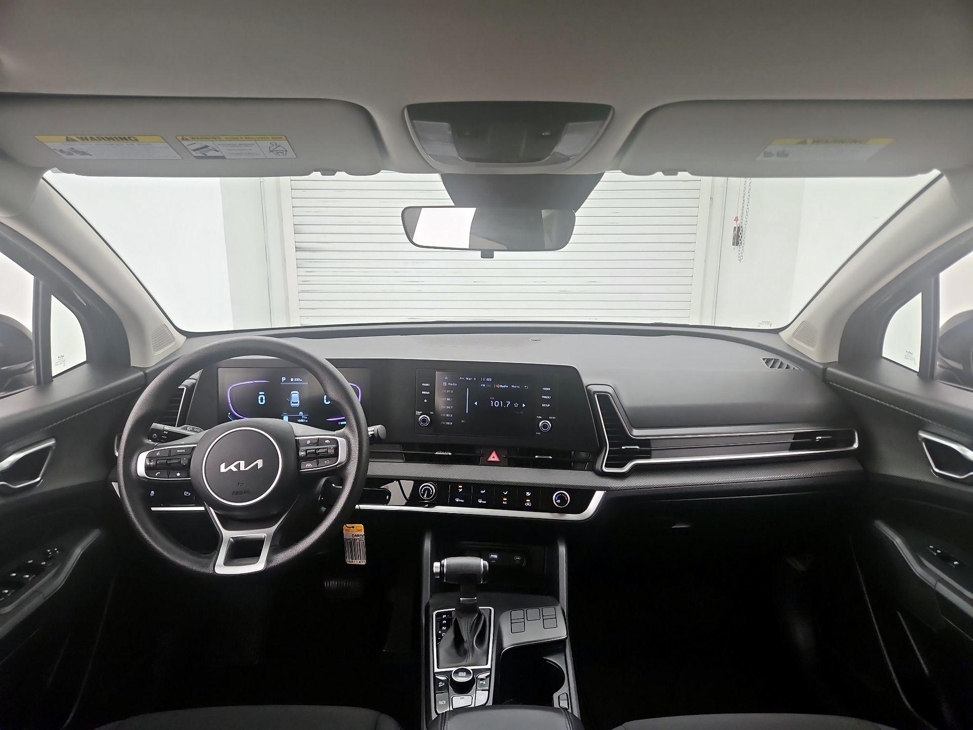 Thumbnail: 2025 Kia Sportage - 9