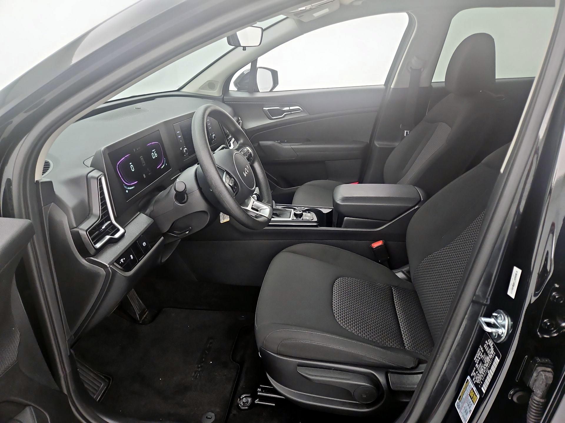 Thumbnail: 2025 Kia Sportage - 11