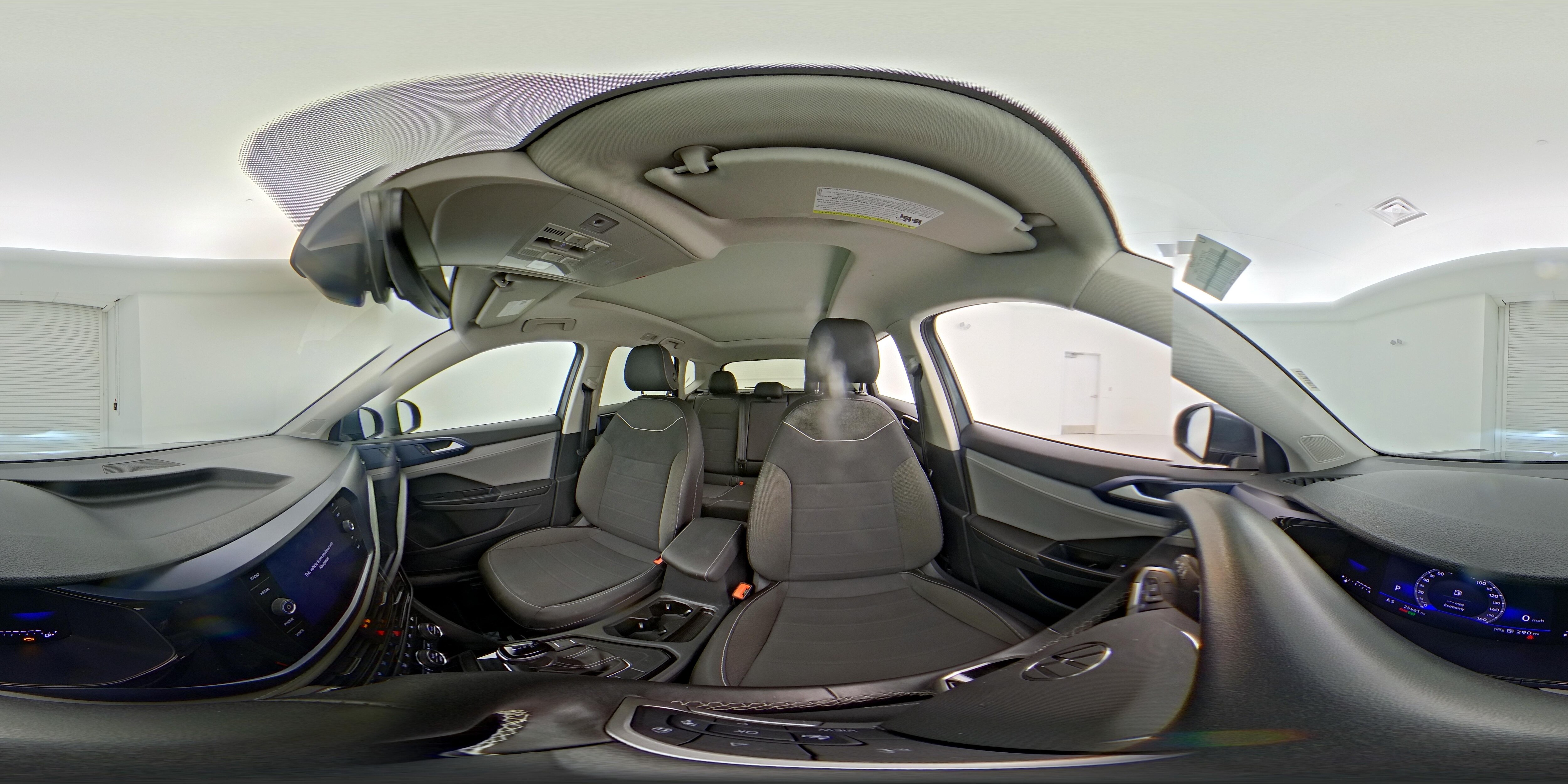 2024 Volkswagen Taos SE - Photo 25
