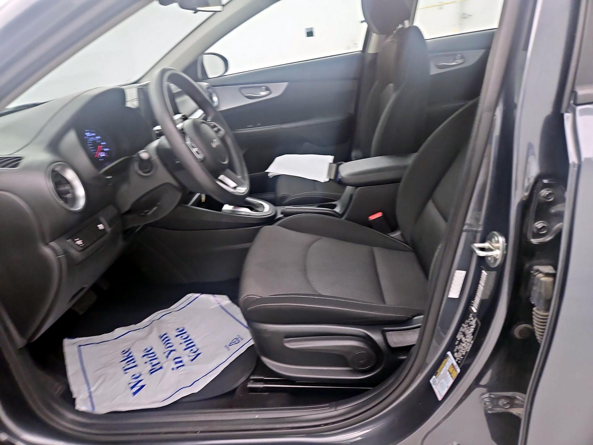 Thumbnail: 2024 Kia Forte - 11
