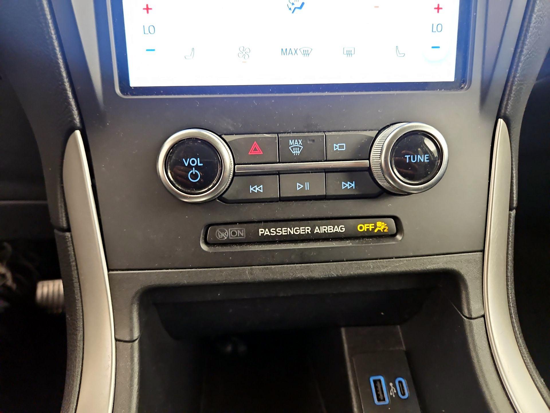 Thumbnail: 2024 Jeep Compass - 16