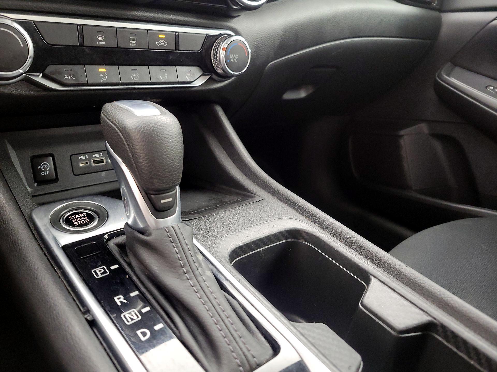 Thumbnail: 2024 Nissan Sentra - 15