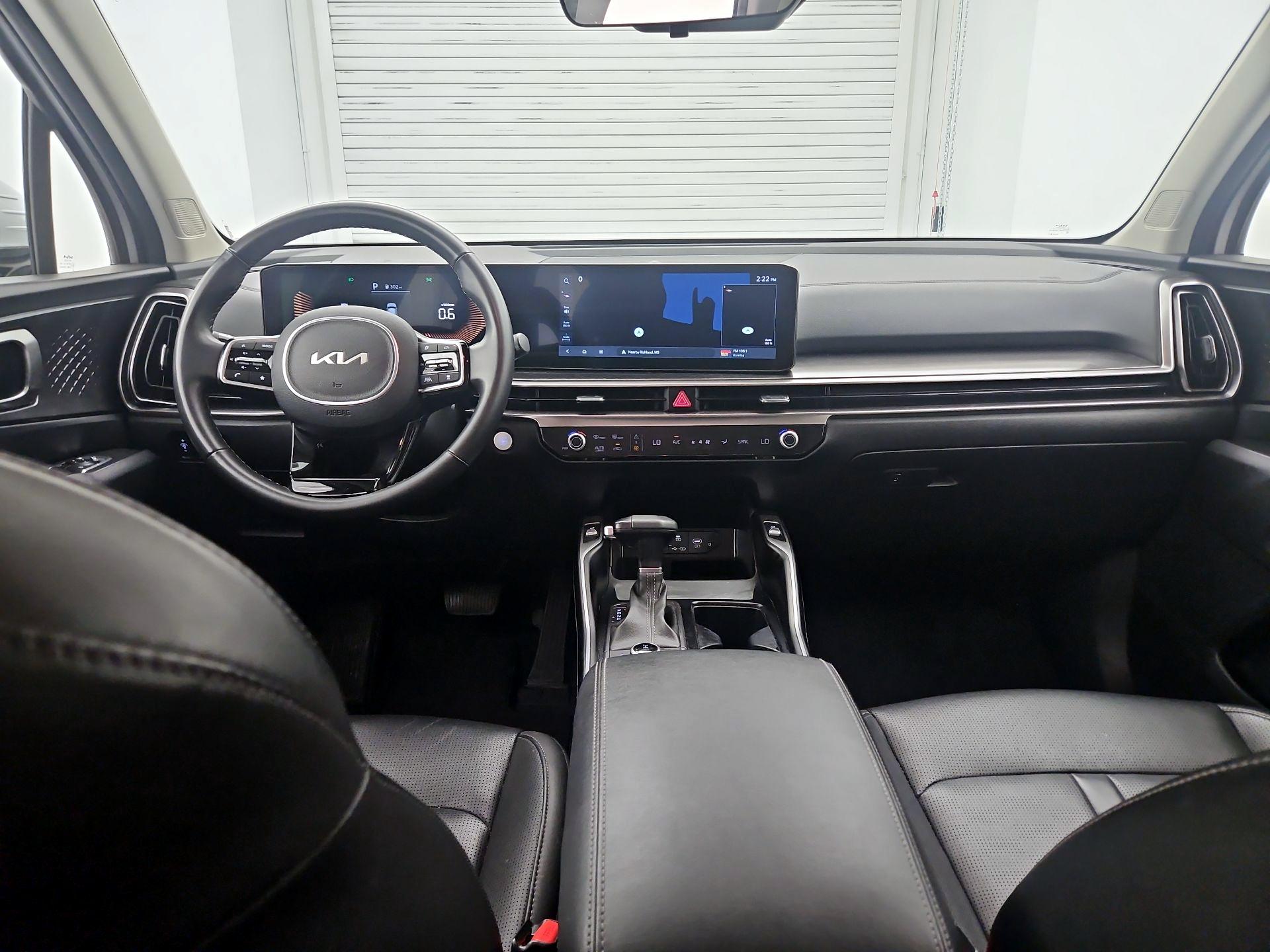 Thumbnail: 2024 Kia Sorento - 9