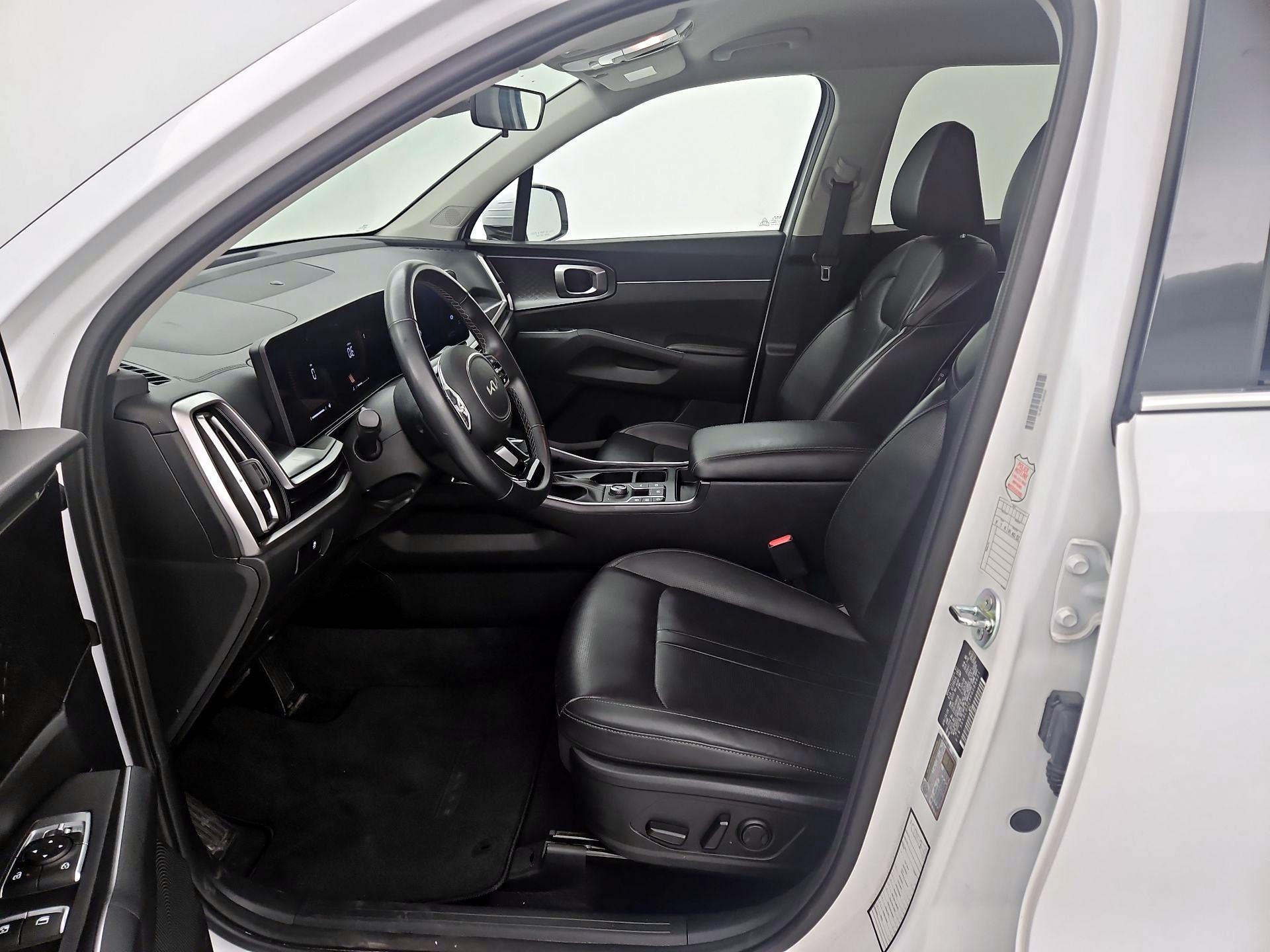 Thumbnail: 2024 Kia Sorento - 11