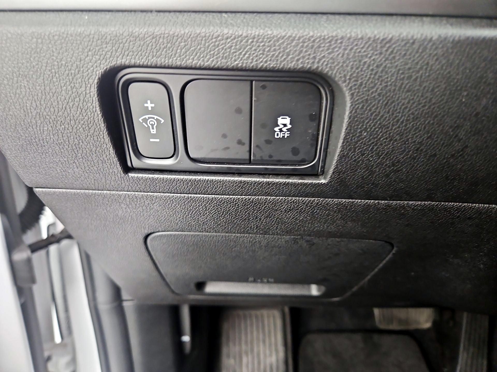 Thumbnail: 2024 Kia Sorento - 13