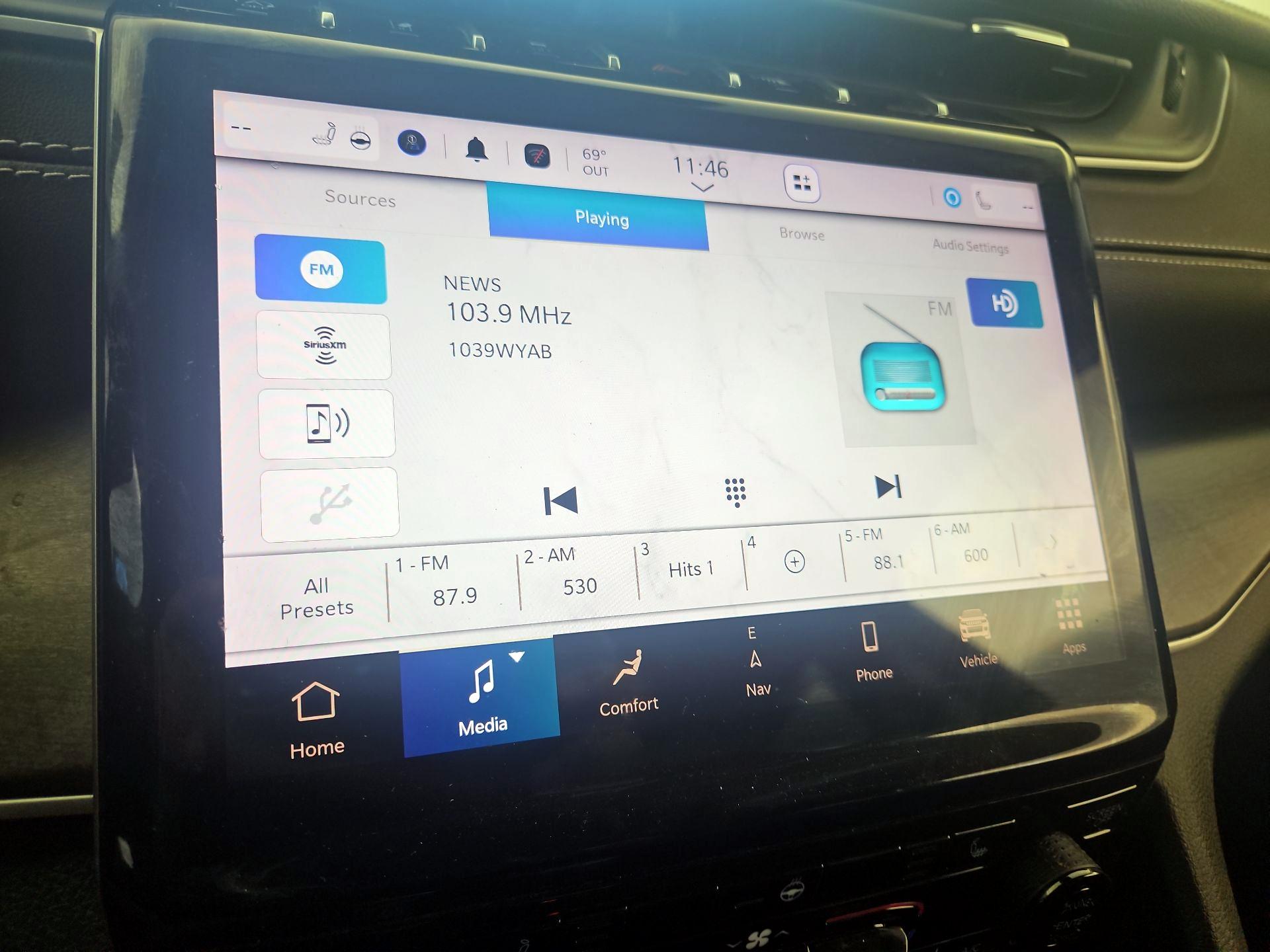 Thumbnail: 2023 Jeep Grand Cherokee - 15