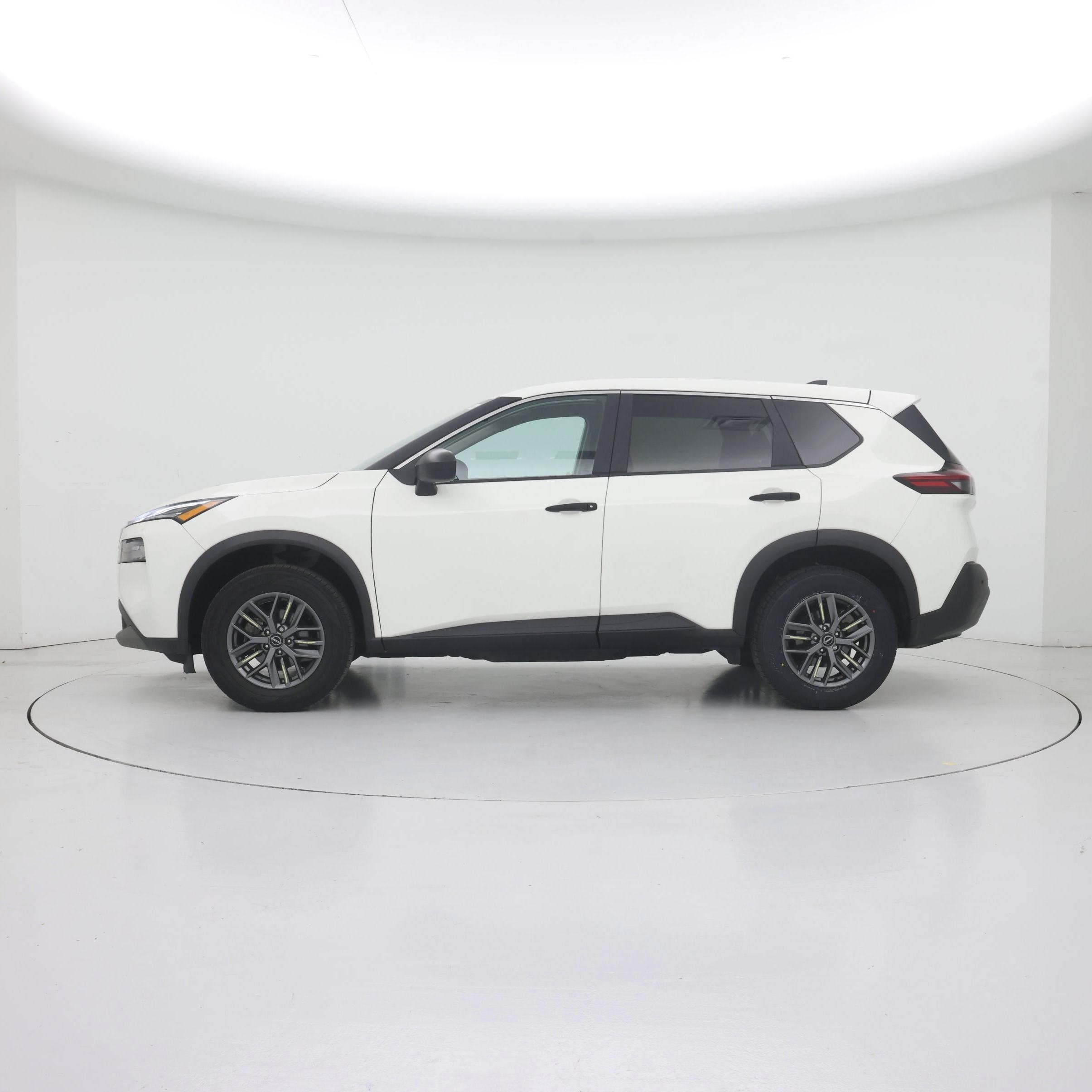 Thumbnail: 2023 Nissan Rogue - 3