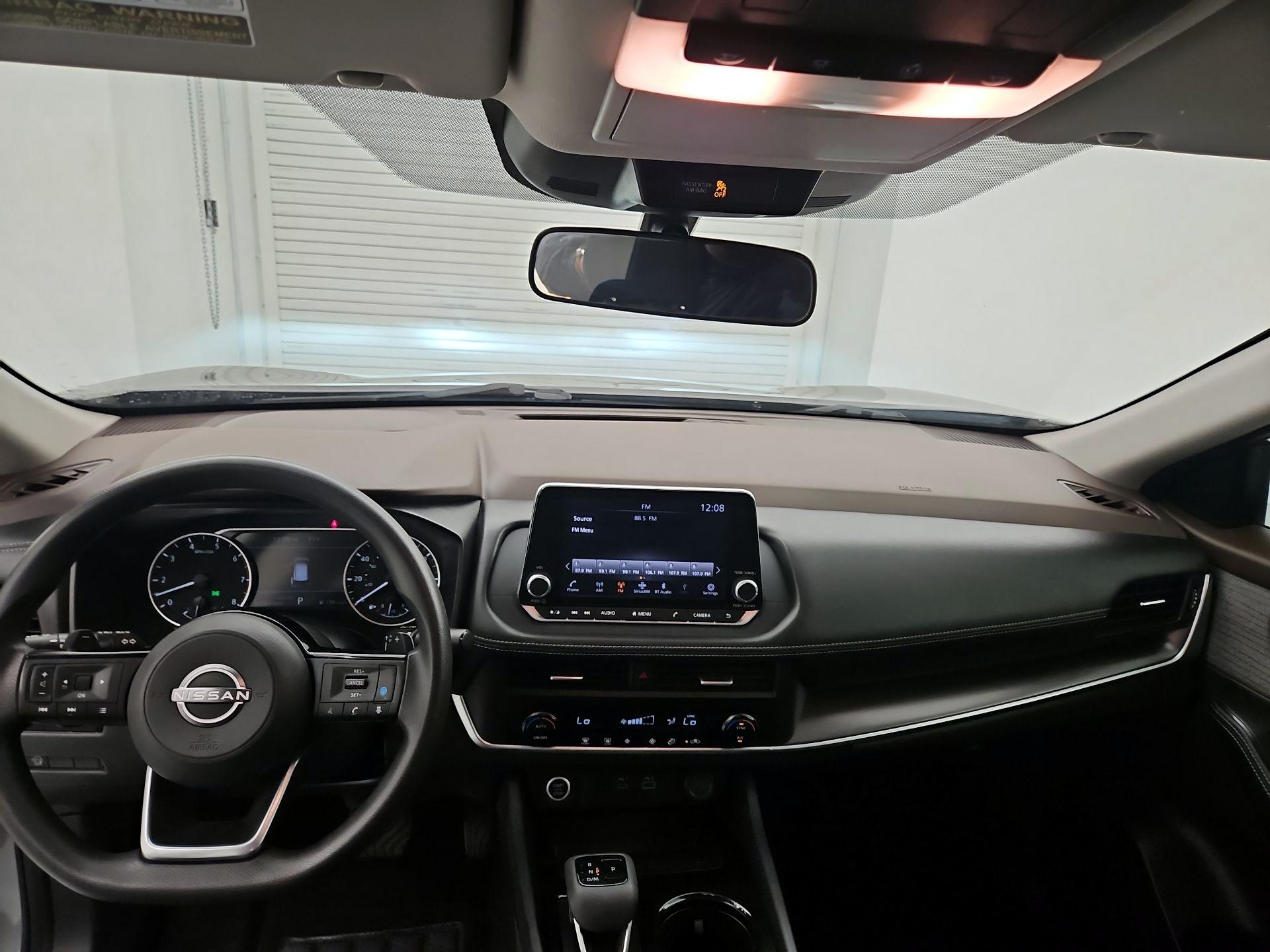 Thumbnail: 2023 Nissan Rogue - 9