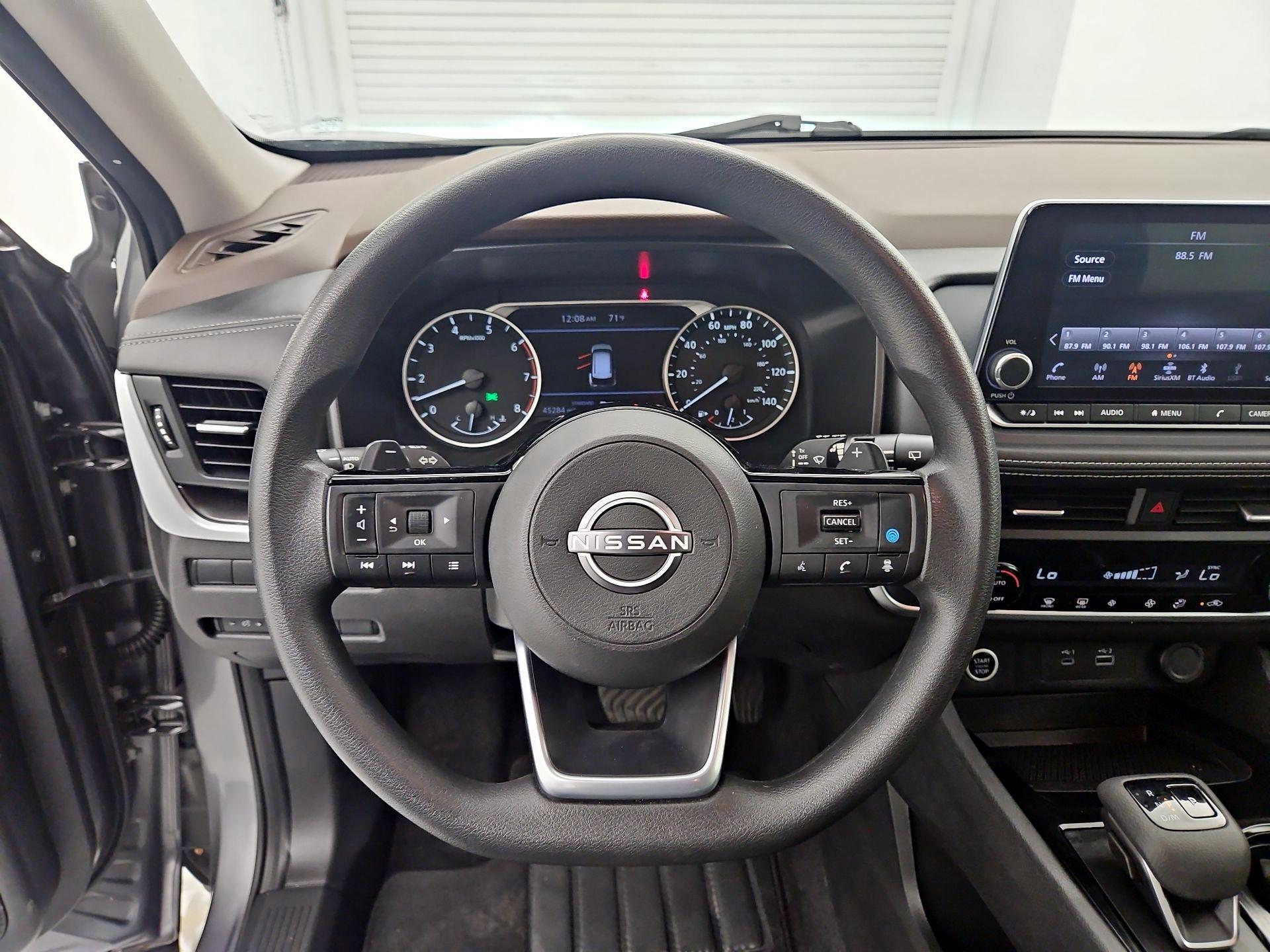 Thumbnail: 2023 Nissan Rogue - 10