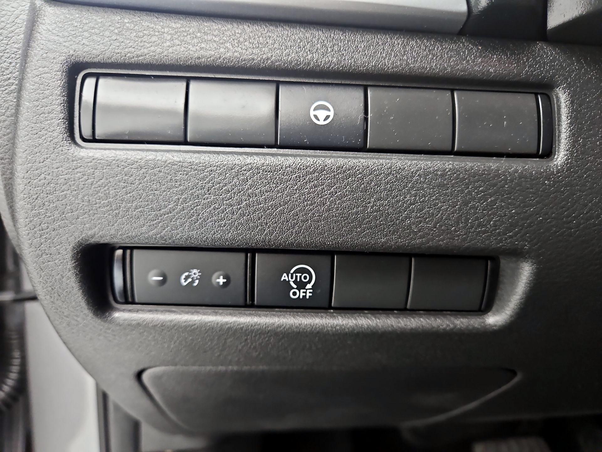 Thumbnail: 2023 Nissan Rogue - 13