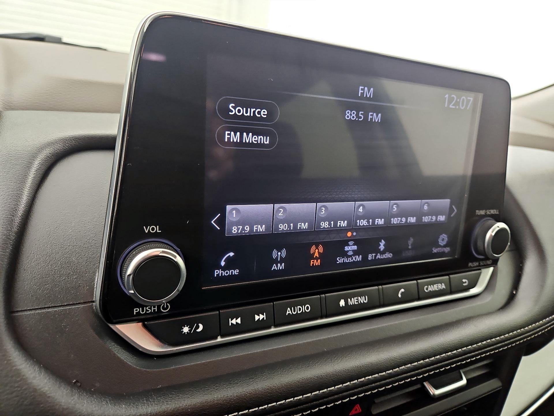 Thumbnail: 2023 Nissan Rogue - 15