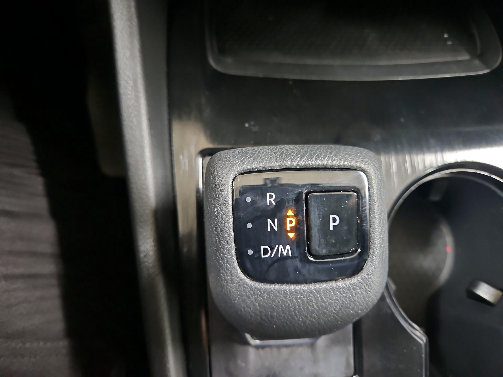 Thumbnail: 2023 Nissan Rogue - 17