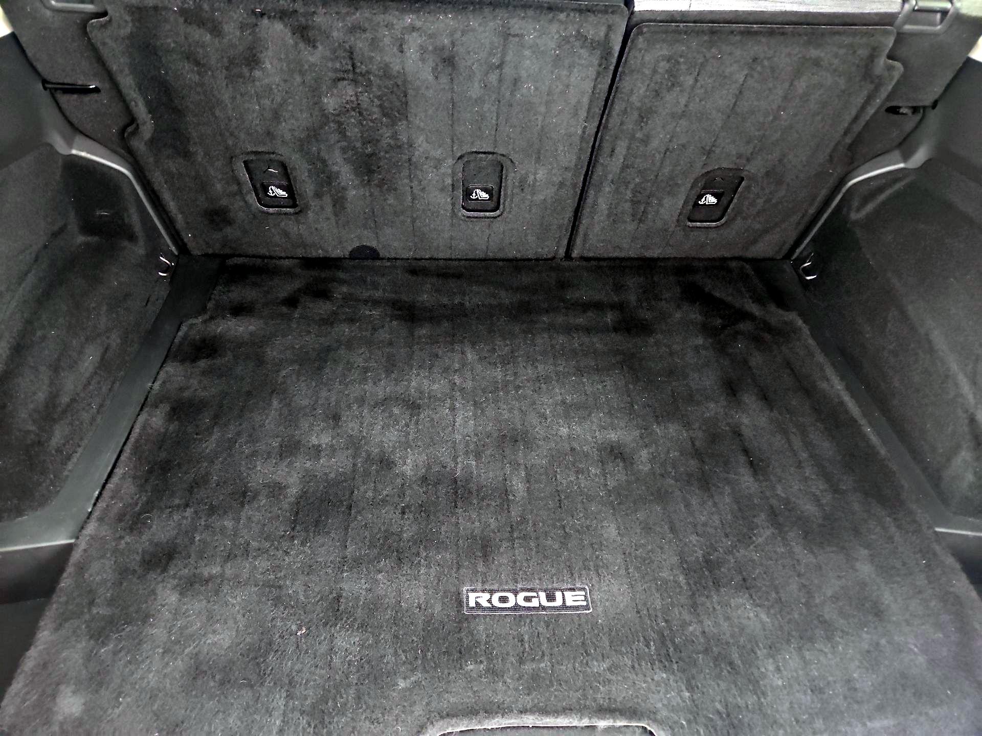 Thumbnail: 2023 Nissan Rogue - 20