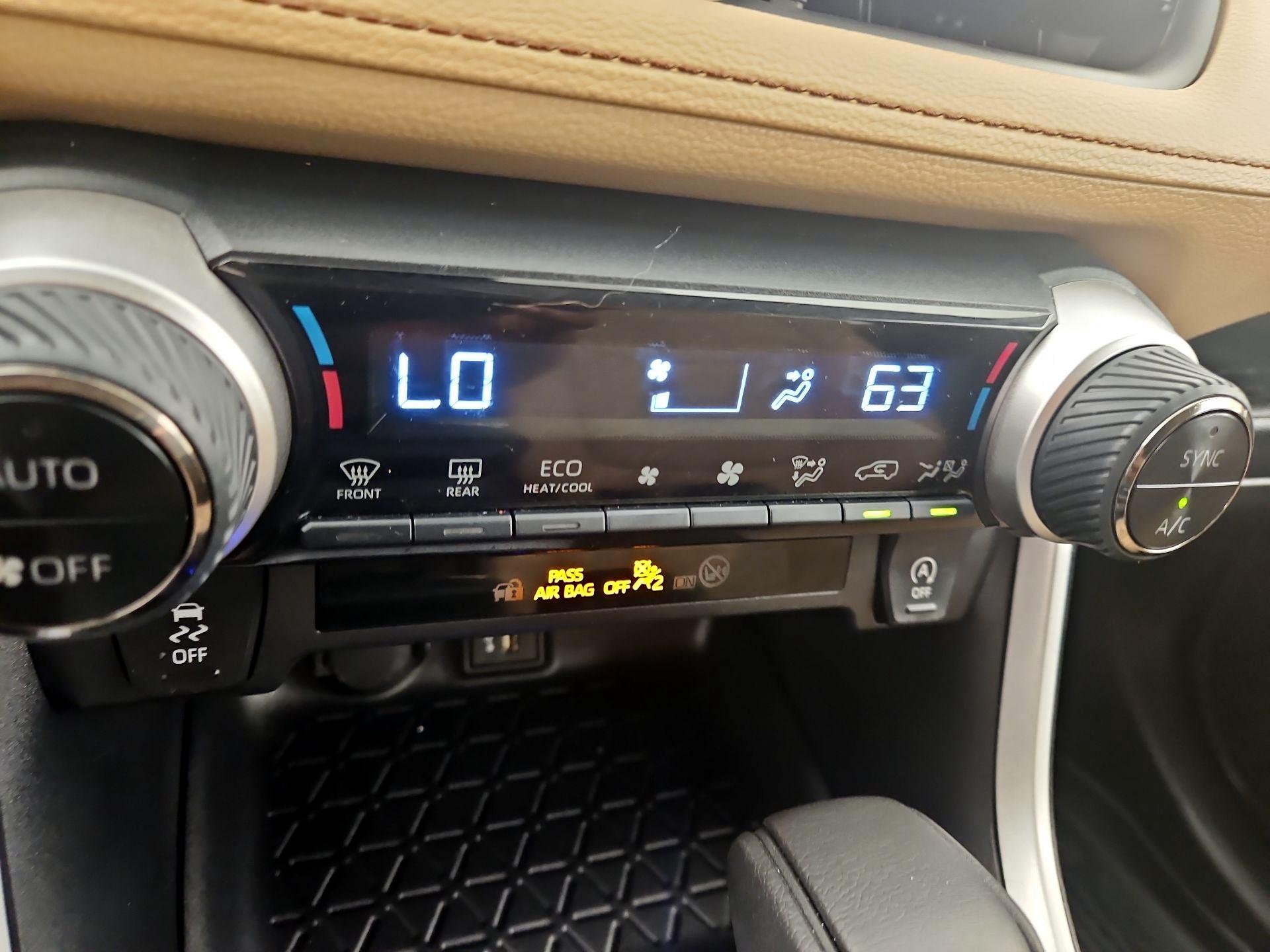 Thumbnail: 2024 Toyota RAV4 - 16