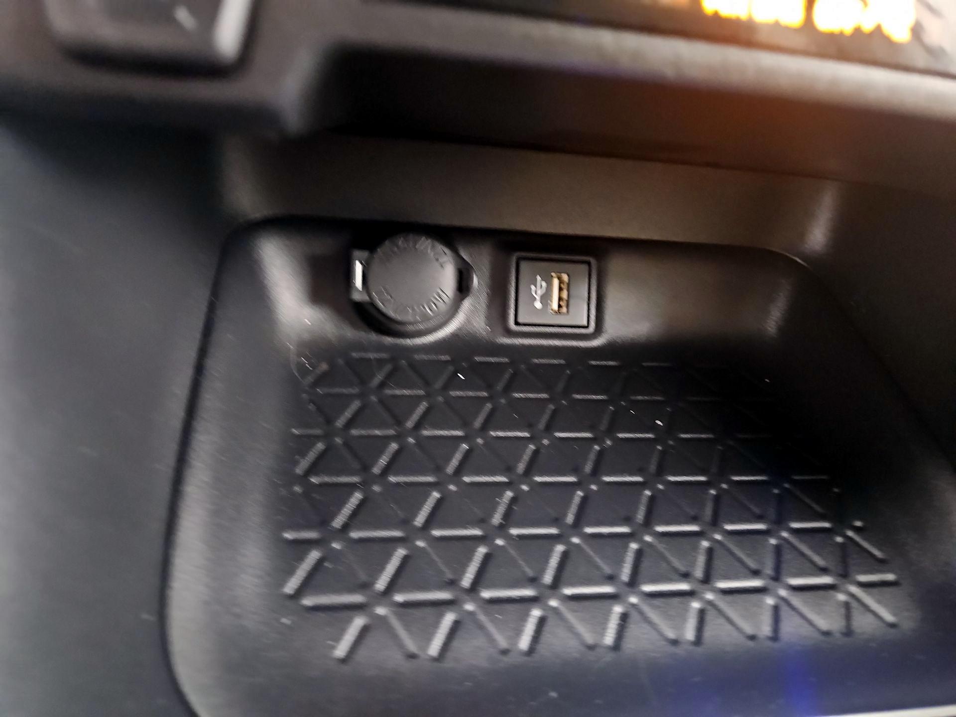 Thumbnail: 2024 Toyota RAV4 - 18