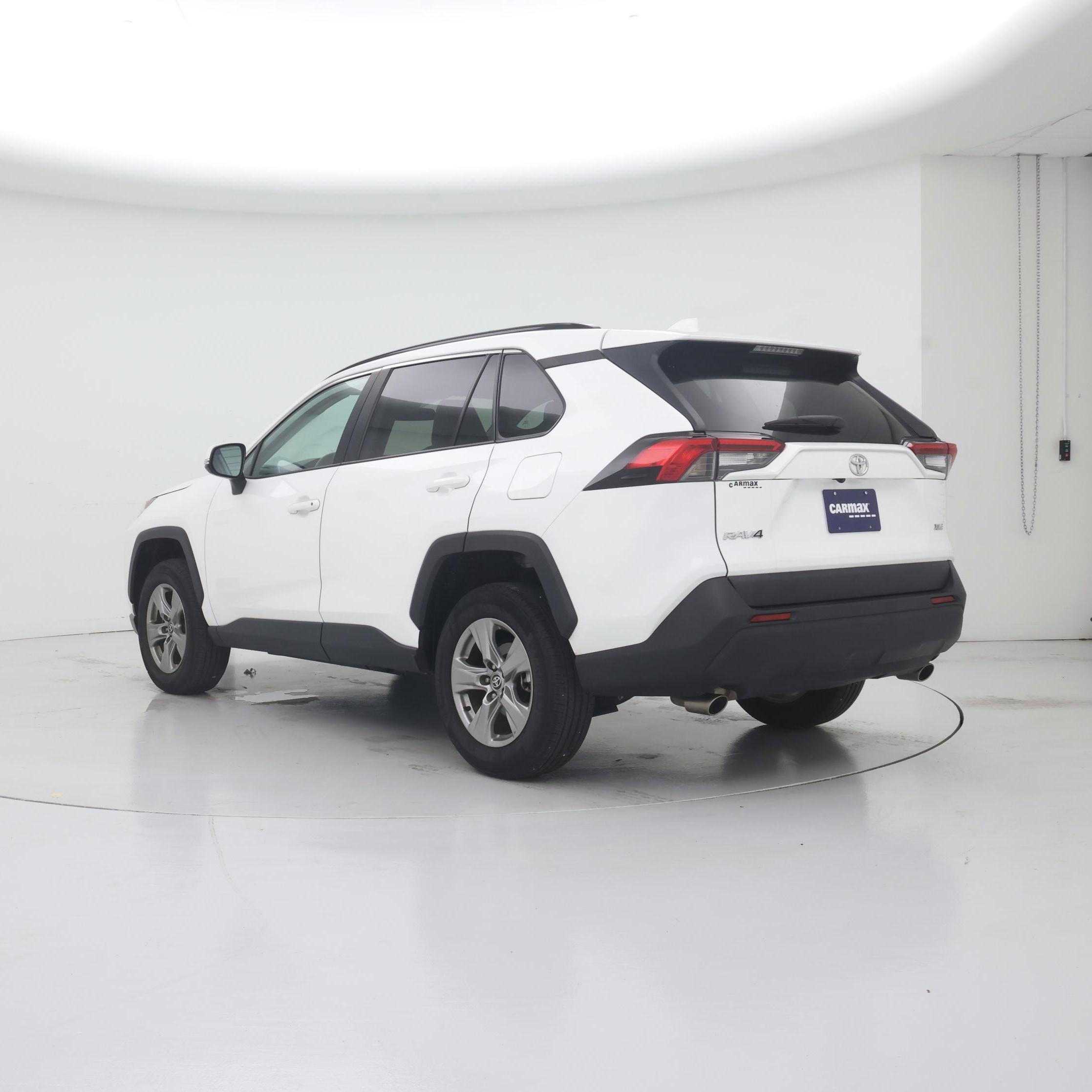 Thumbnail: 2024 Toyota RAV4 - 2