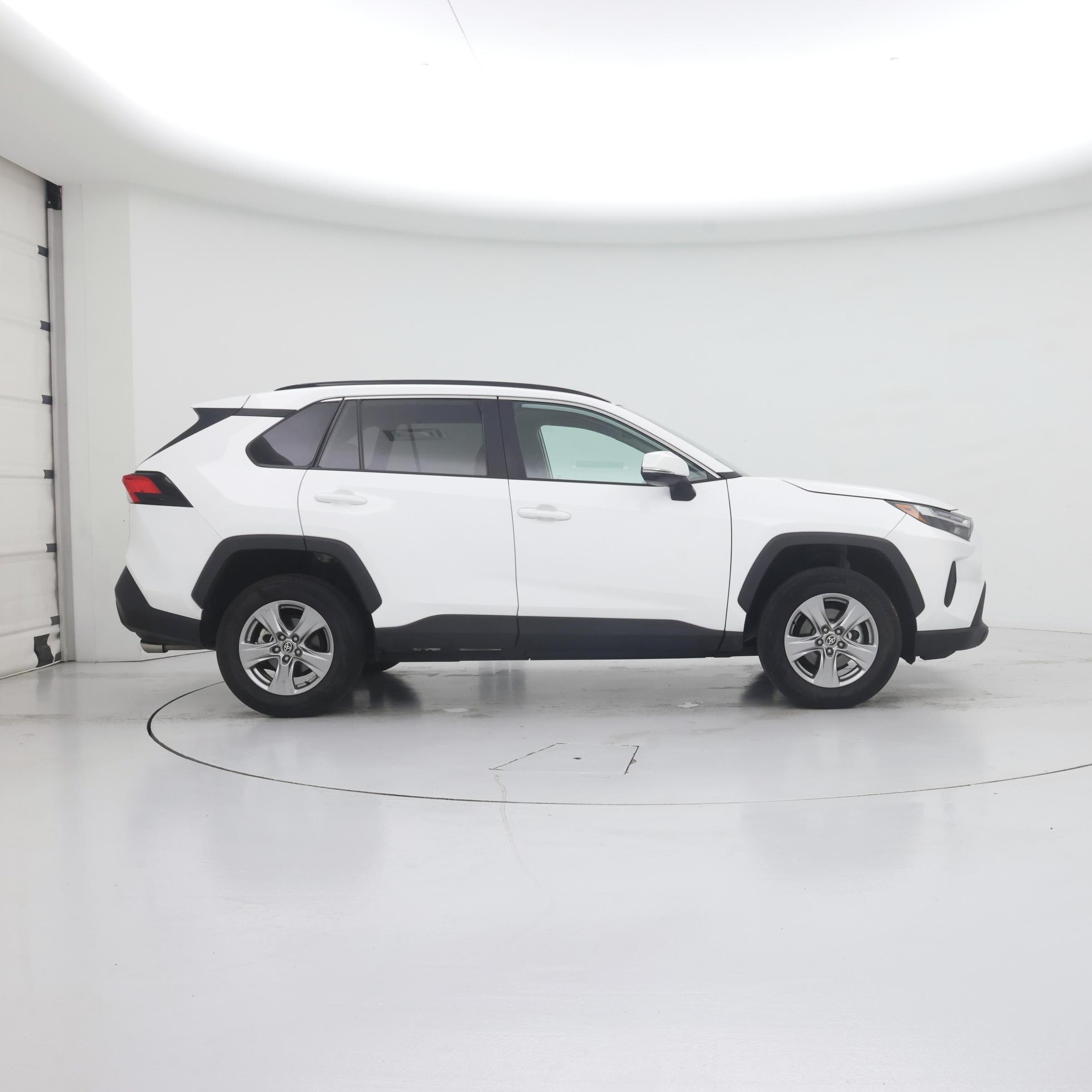 Thumbnail: 2024 Toyota RAV4 - 7