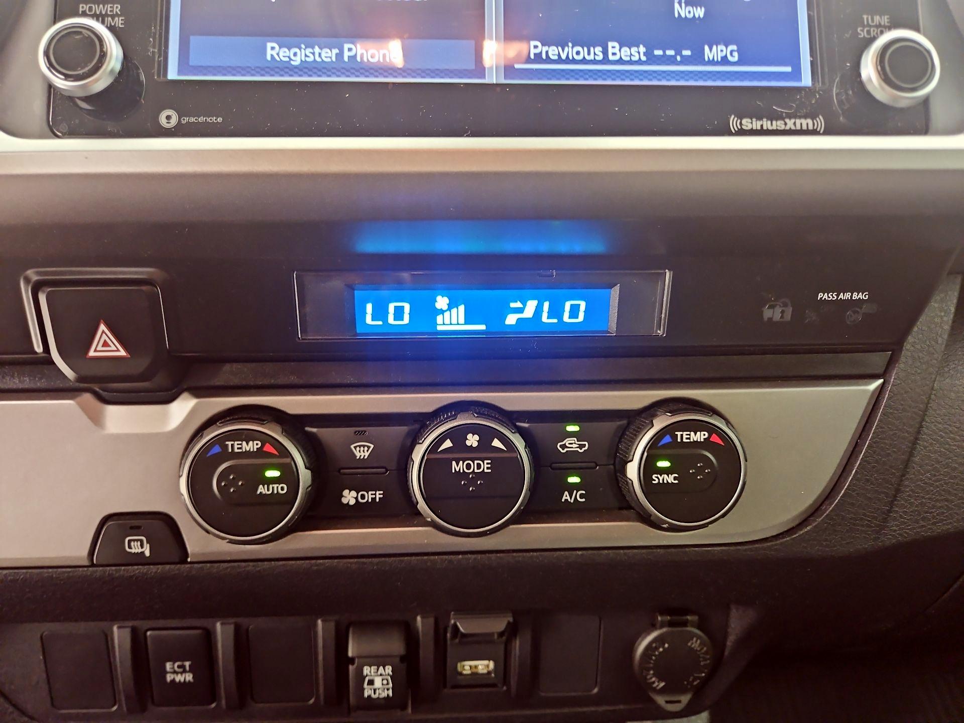 Thumbnail: 2023 Toyota Tacoma - 17