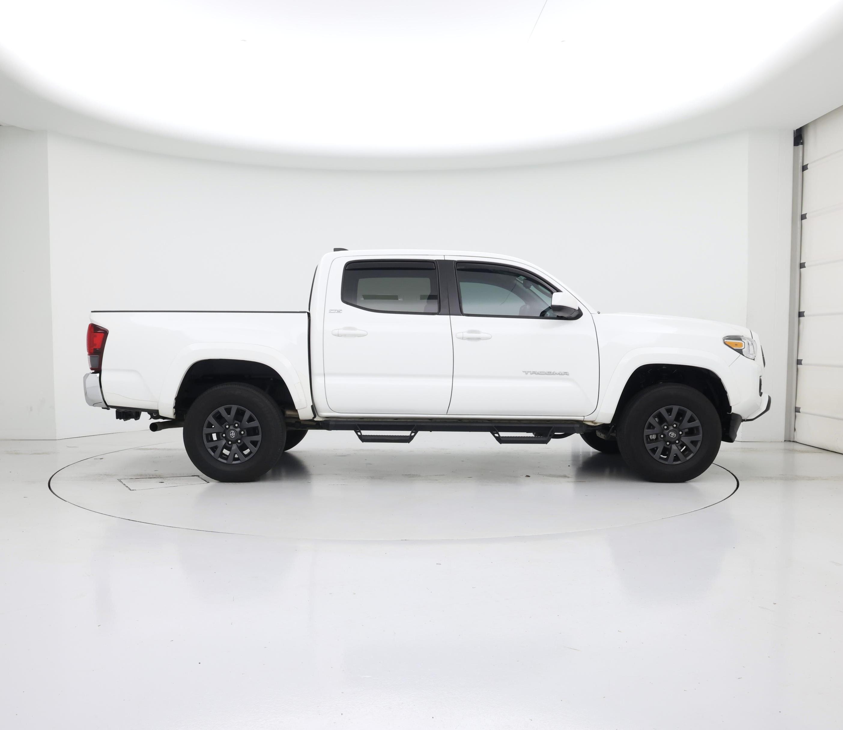 Thumbnail: 2023 Toyota Tacoma - 7