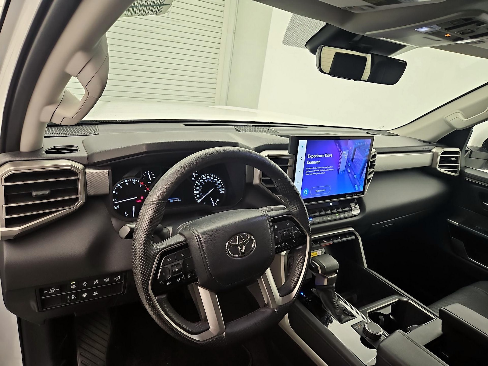 2023 Toyota Tundra Limited - Photo 10