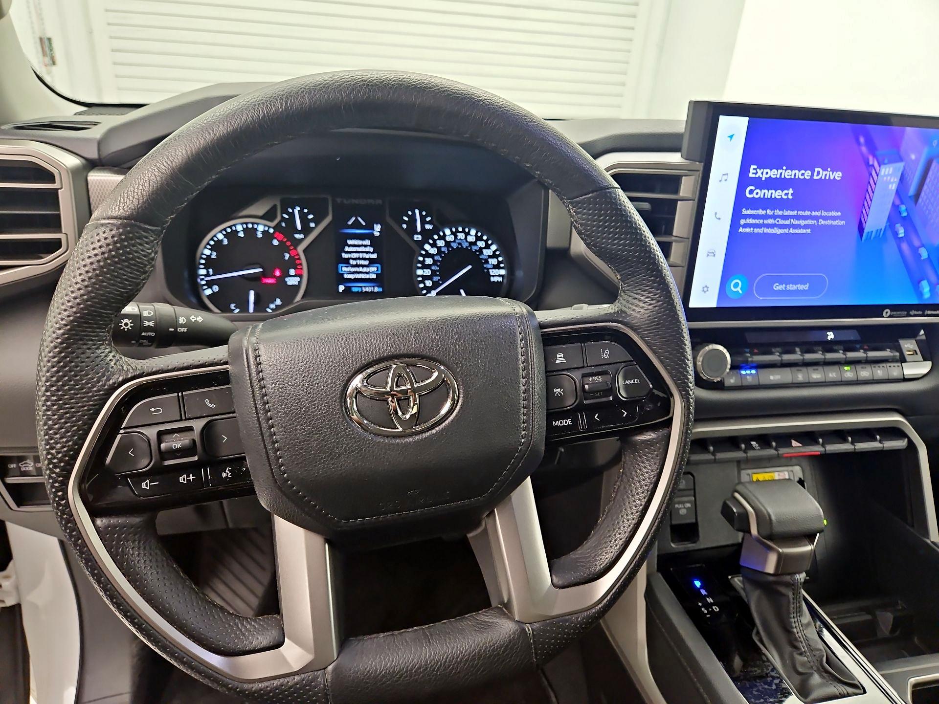 Thumbnail: 2023 Toyota Tundra - 10