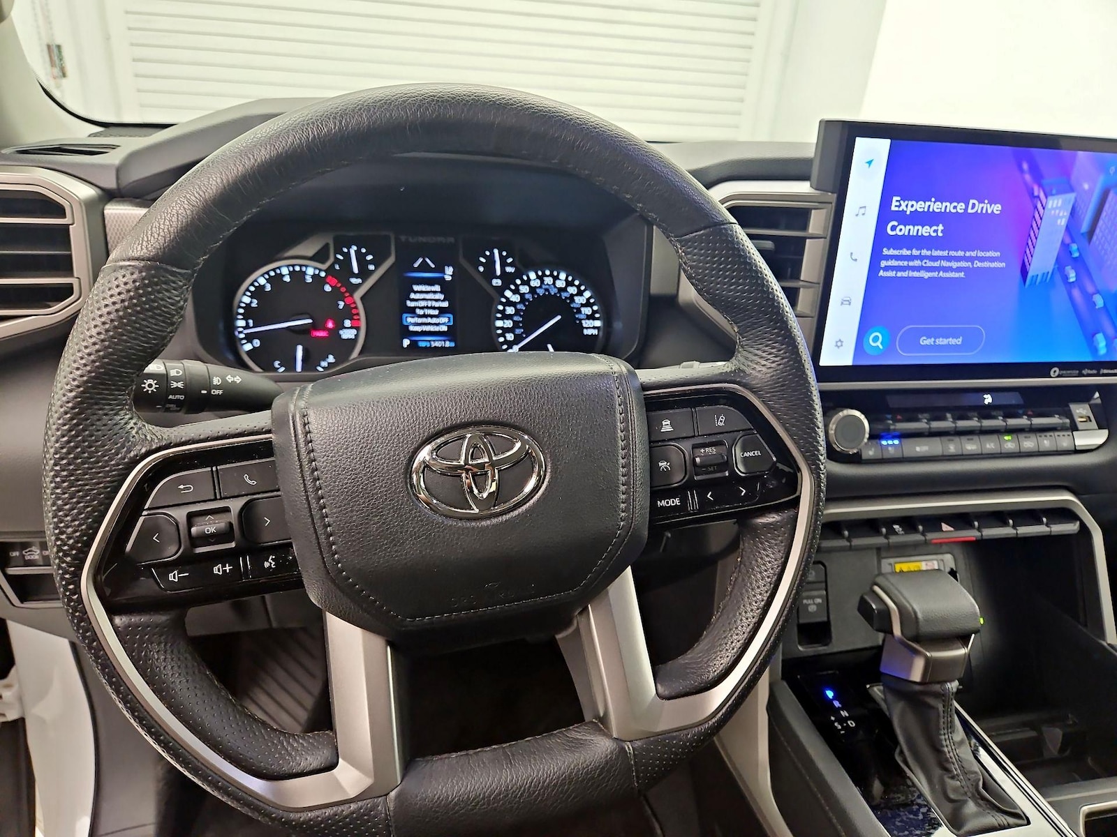 2023 Toyota Tundra Limited - Photo 11