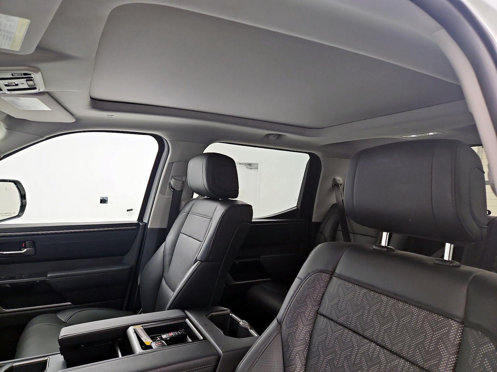 2023 Toyota Tundra Limited - Photo 21