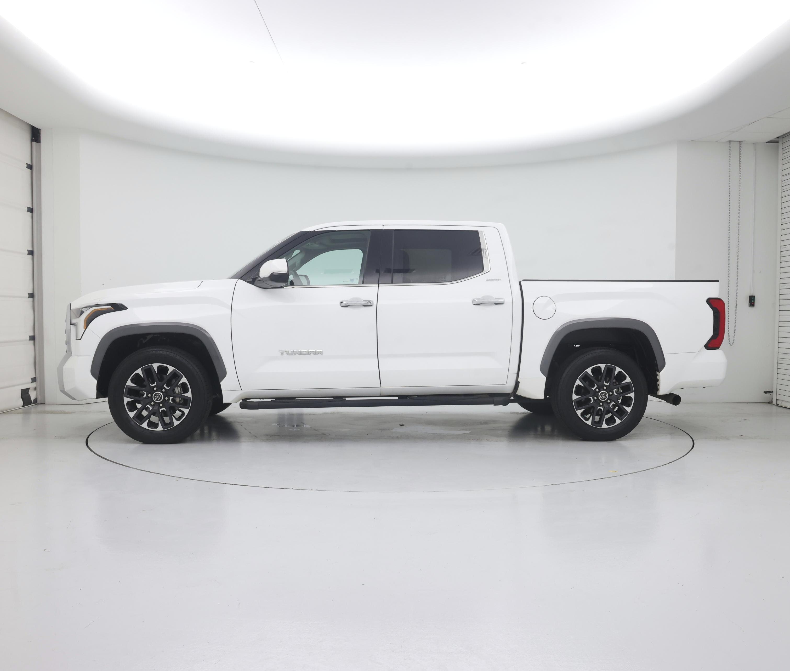 Thumbnail: 2023 Toyota Tundra - 3