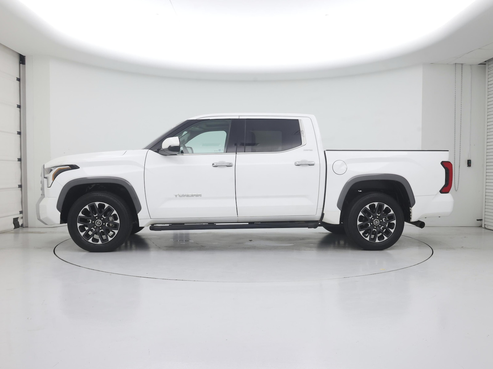2023 Toyota Tundra Limited - Photo 4