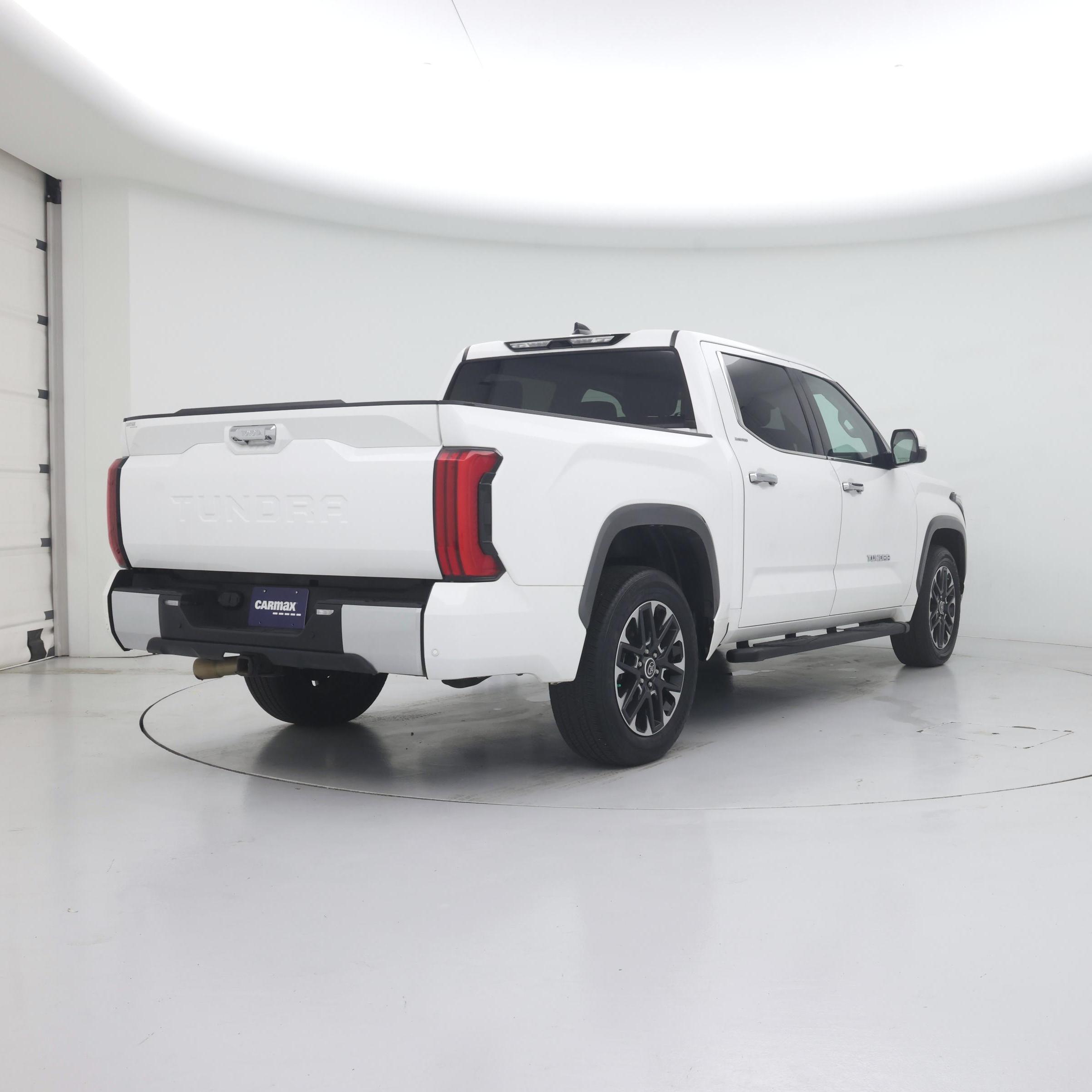 Thumbnail: 2023 Toyota Tundra - 8