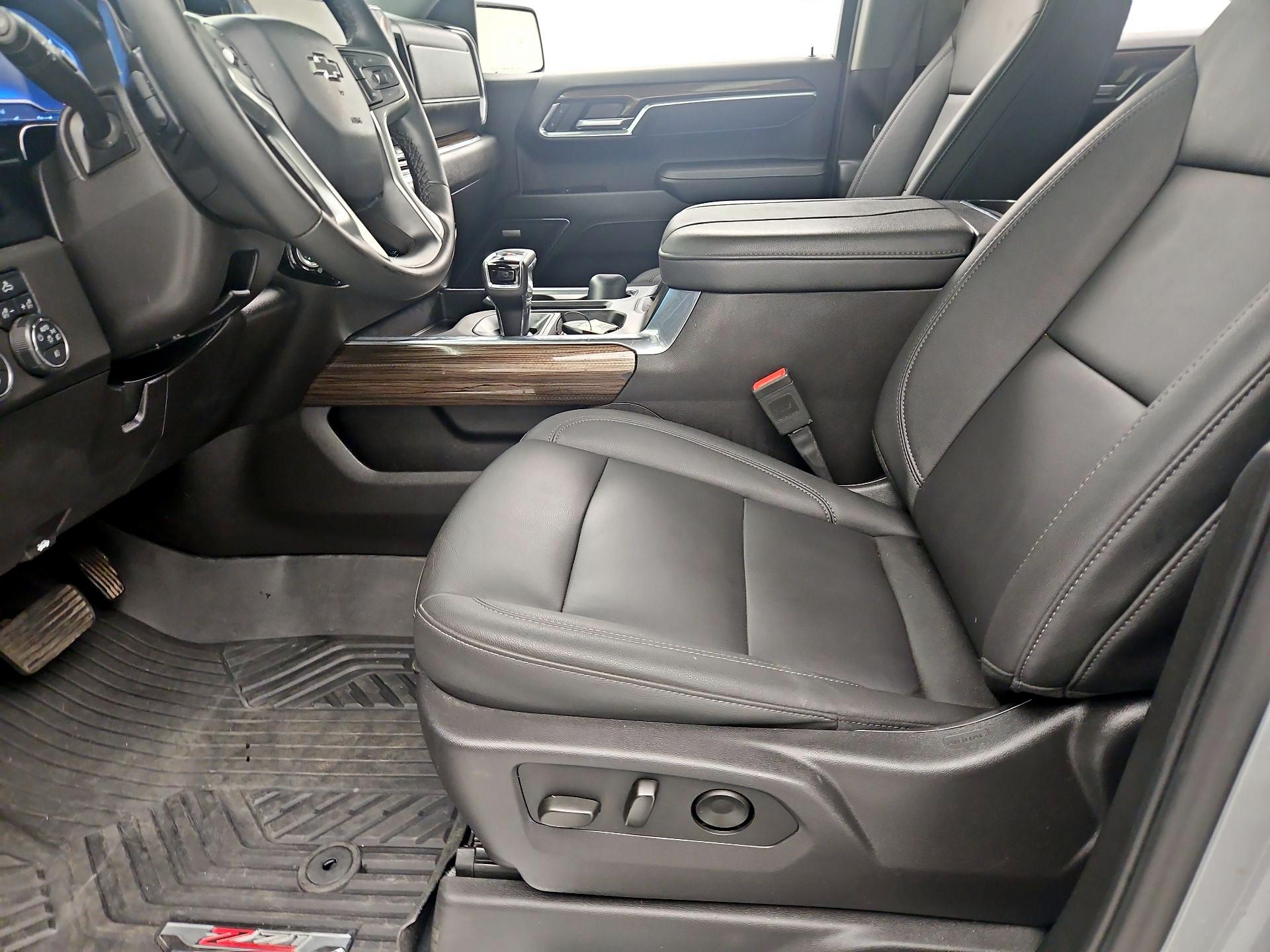 Thumbnail: 2024 Chevrolet Silverado 1500 - 11
