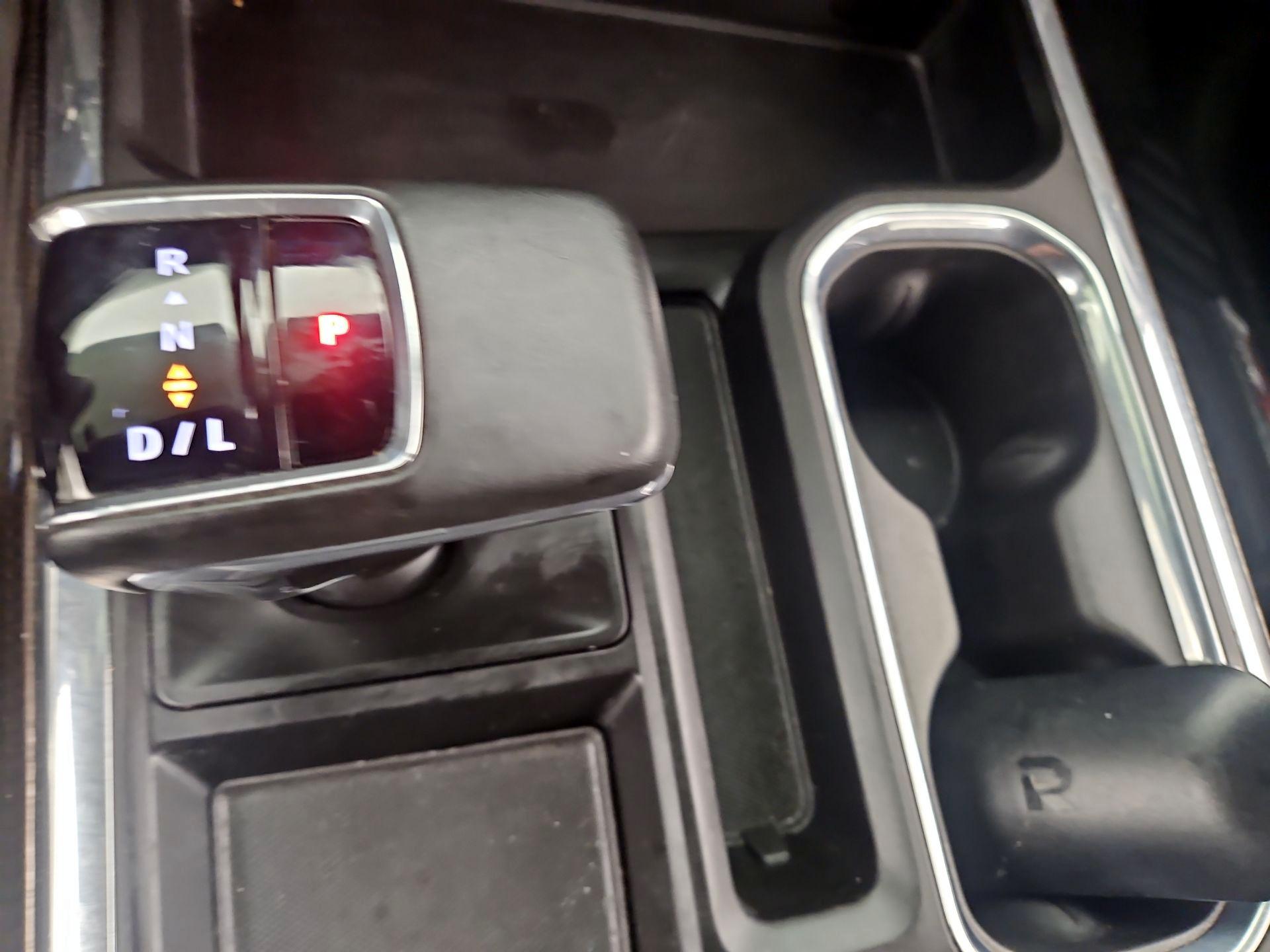 Thumbnail: 2024 Chevrolet Silverado 1500 - 18