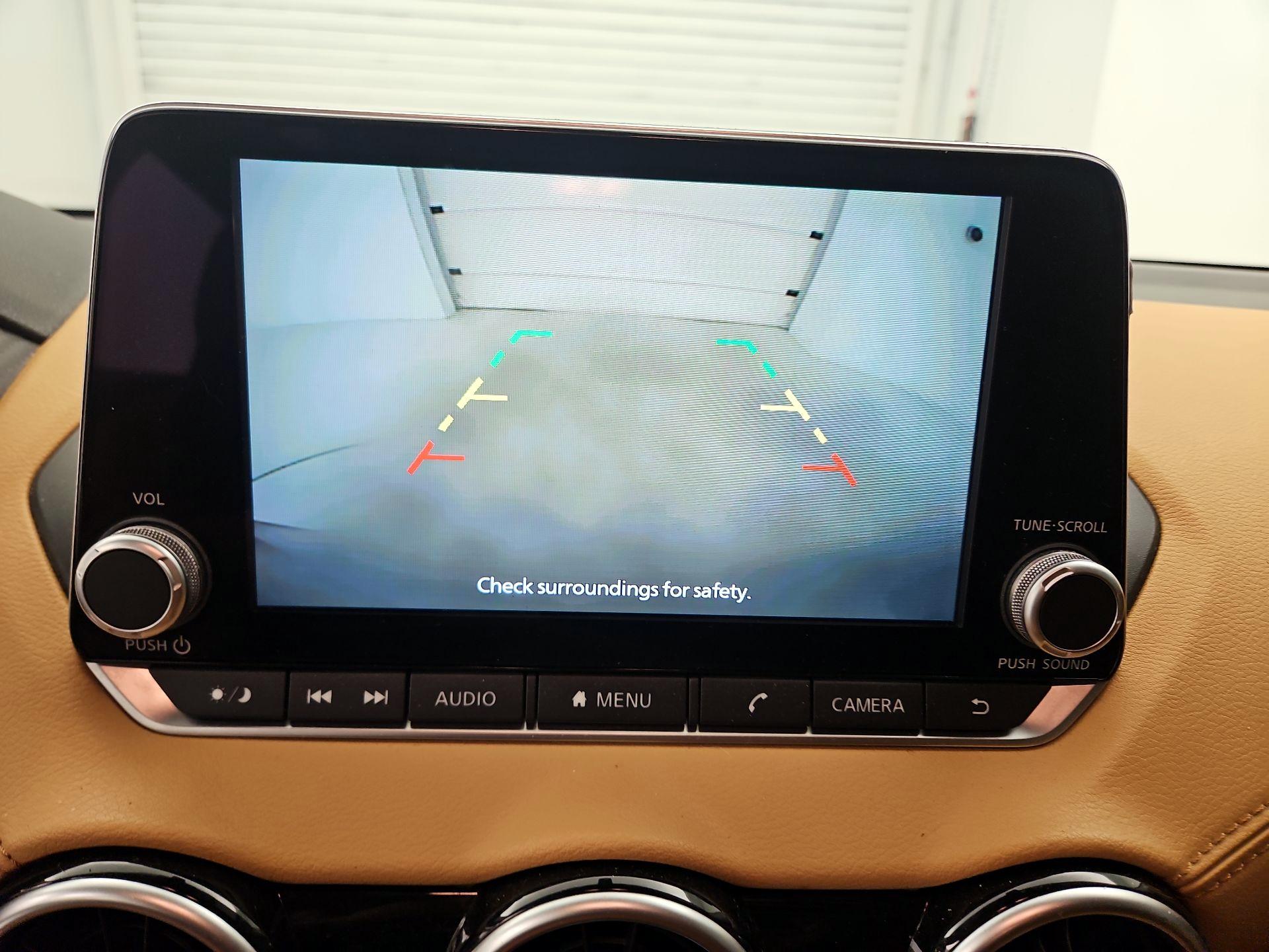 Thumbnail: 2023 Nissan Sentra - 14