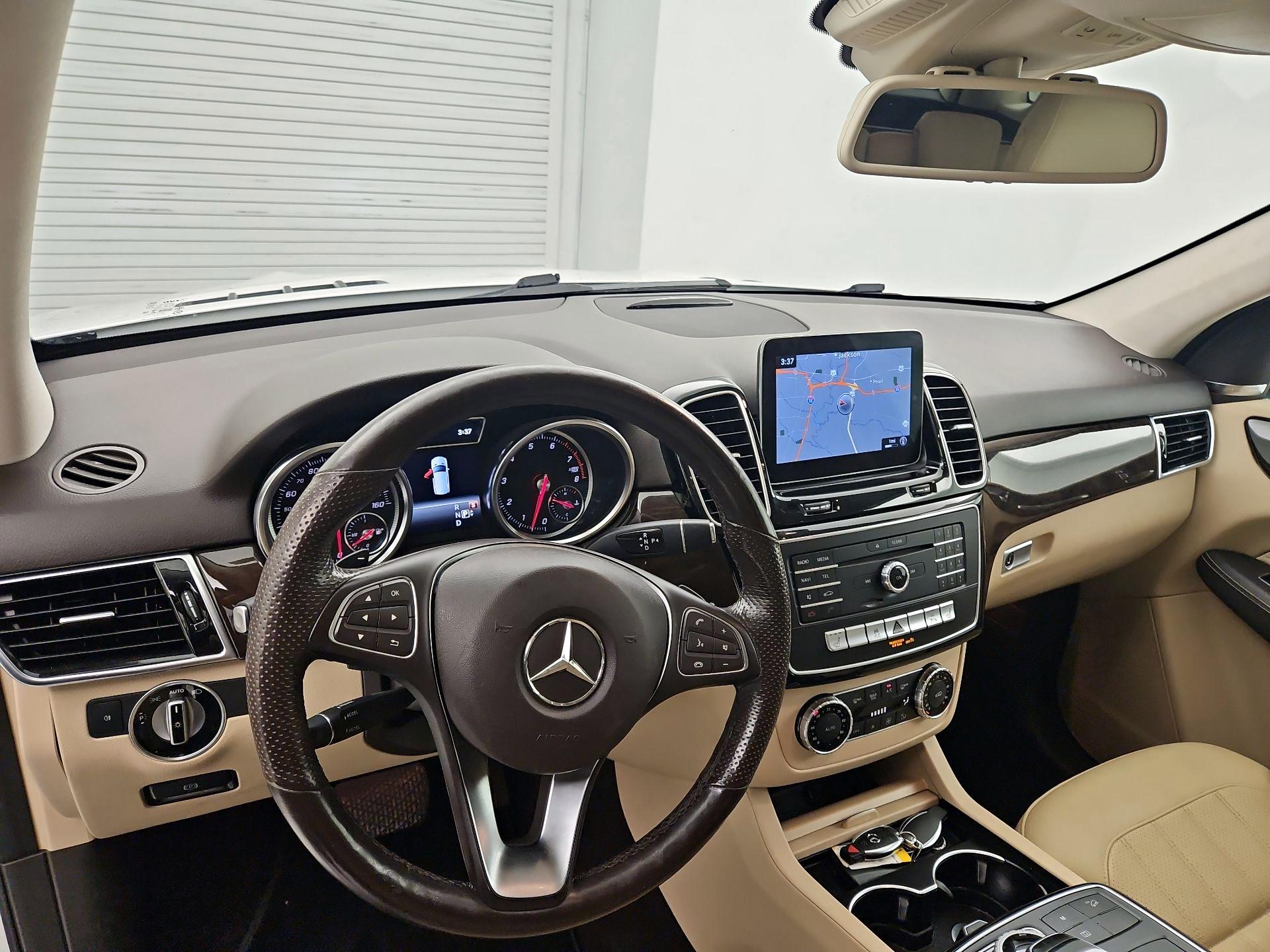 Thumbnail: 2018 Mercedes-Benz GLE - 9