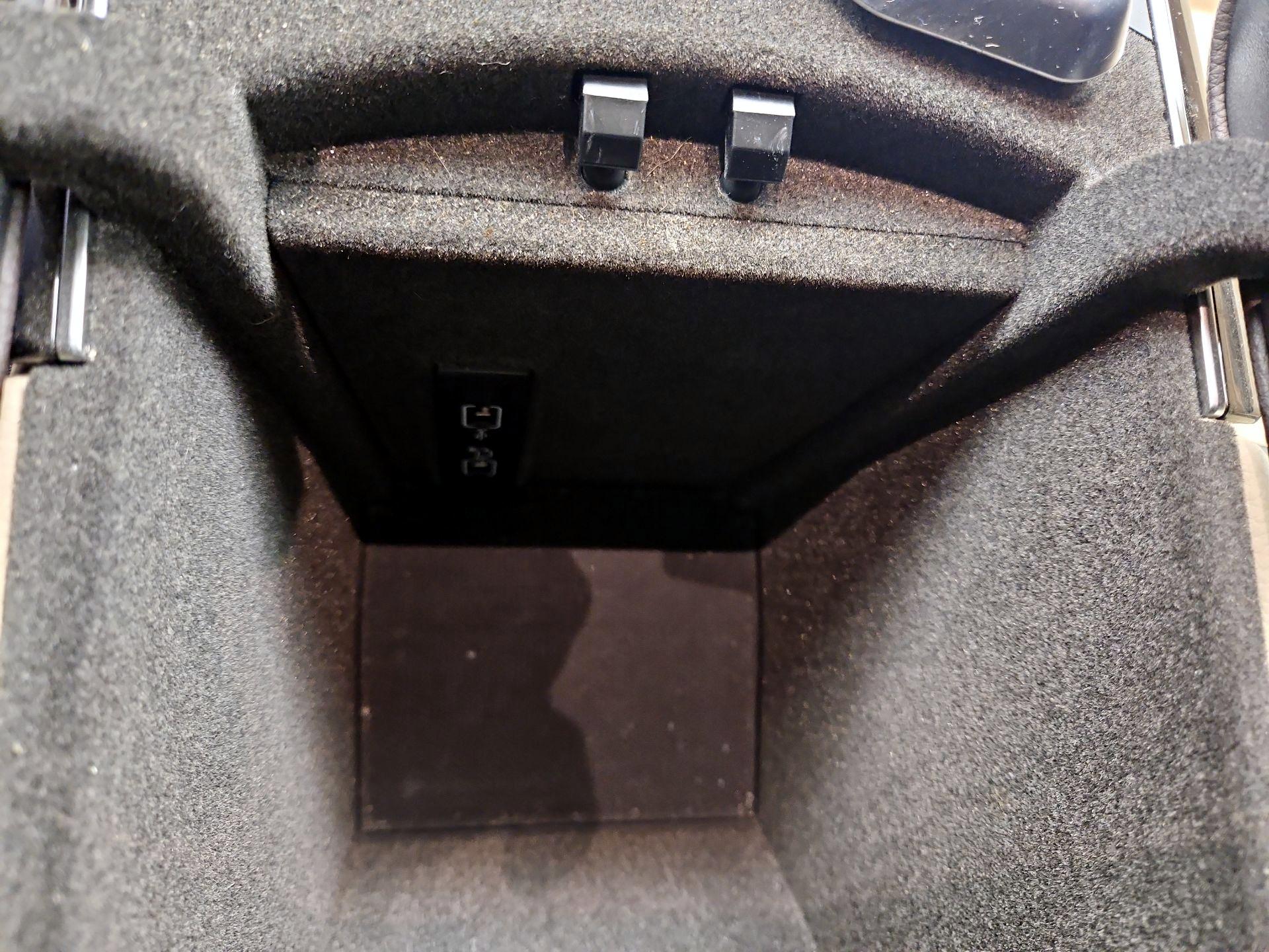 Thumbnail: 2018 Mercedes-Benz GLE - 19