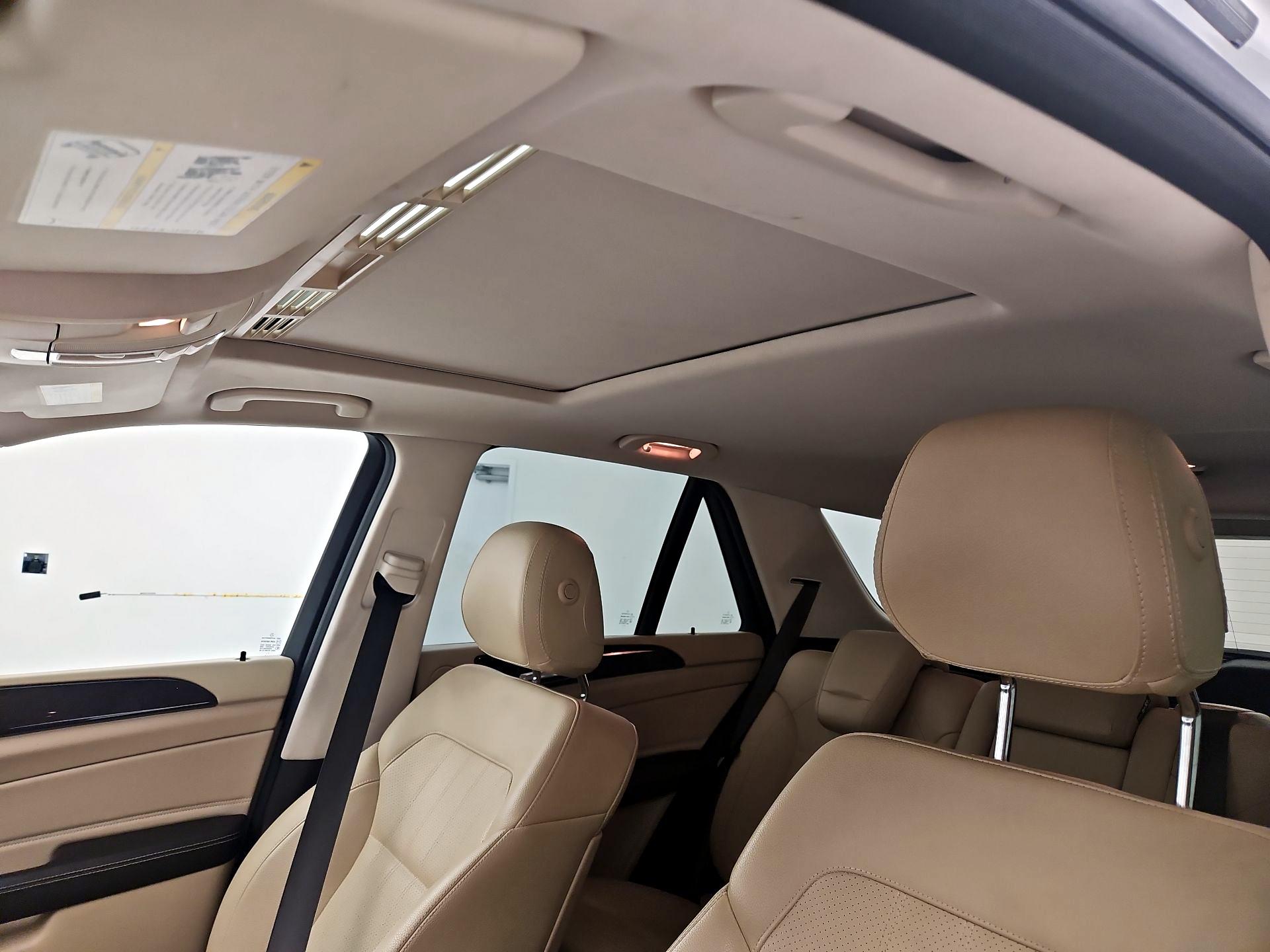 Thumbnail: 2018 Mercedes-Benz GLE - 20