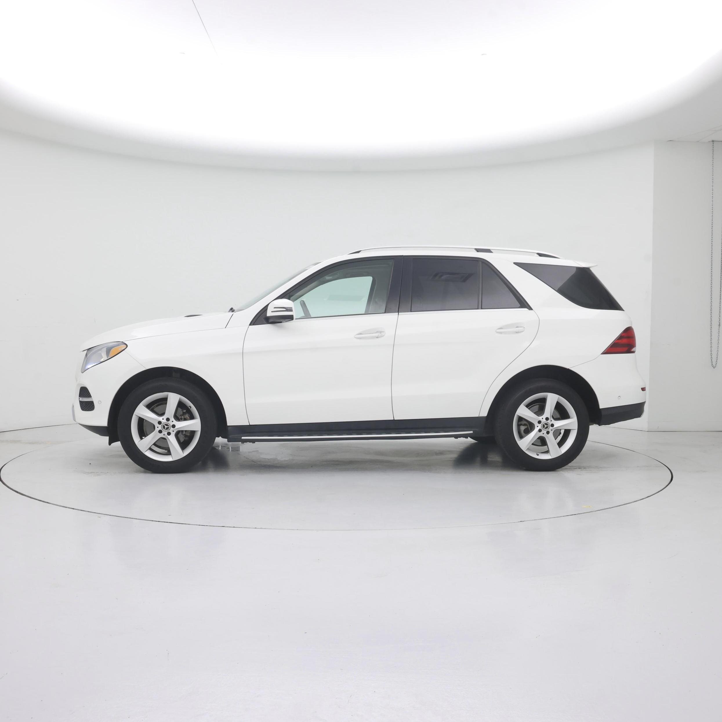 Thumbnail: 2018 Mercedes-Benz GLE - 3