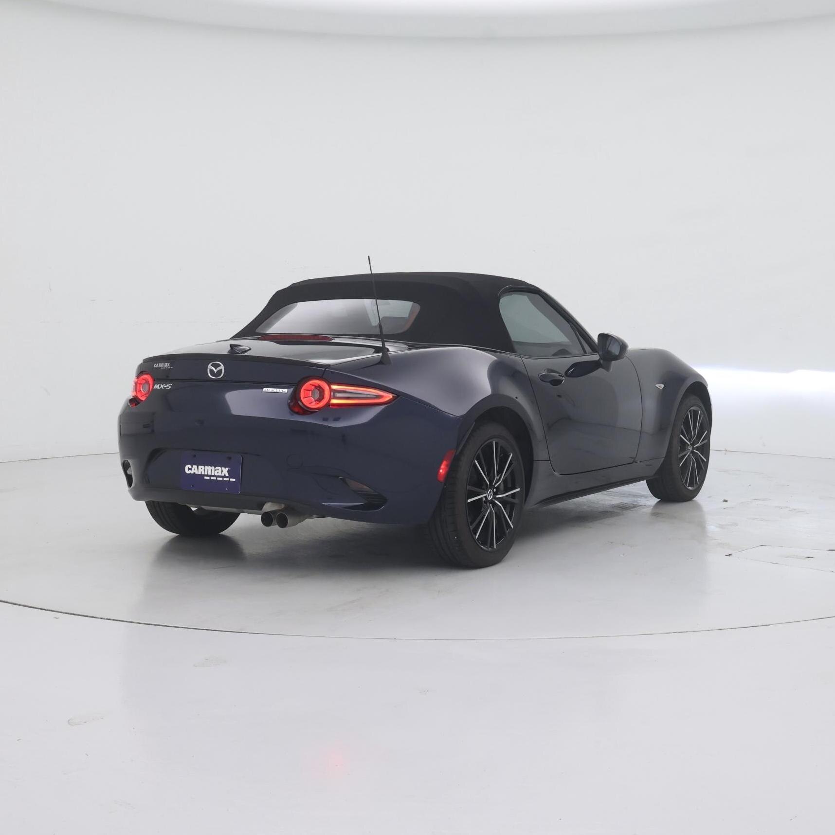 Thumbnail: 2025 Mazda MX-5 Miata - 8