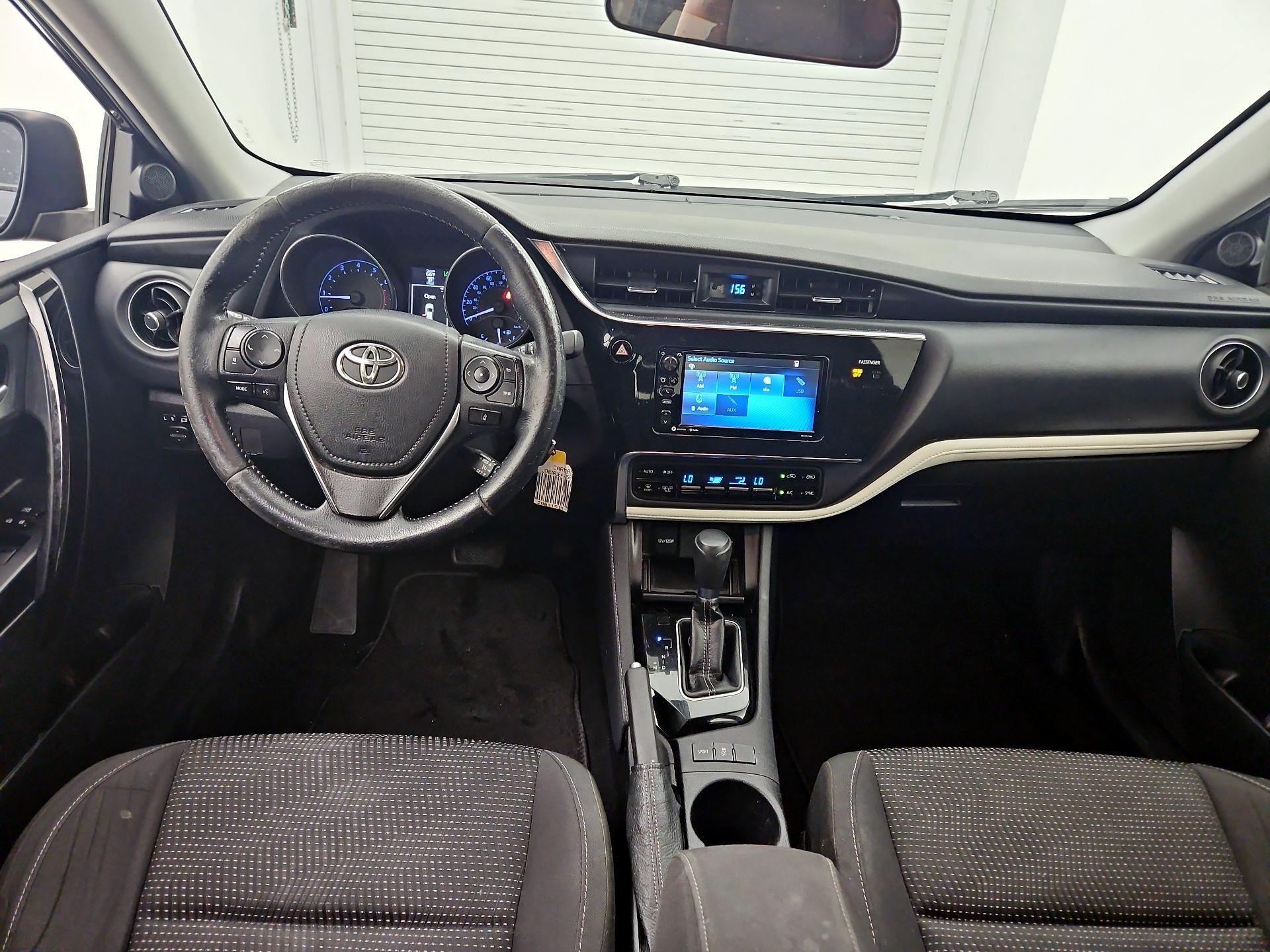 Thumbnail: 2018 Toyota Corolla iM - 9