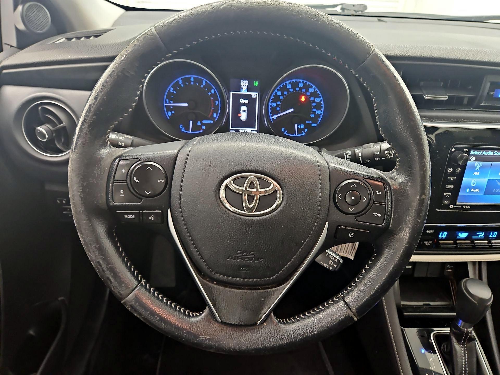 Thumbnail: 2018 Toyota Corolla iM - 10