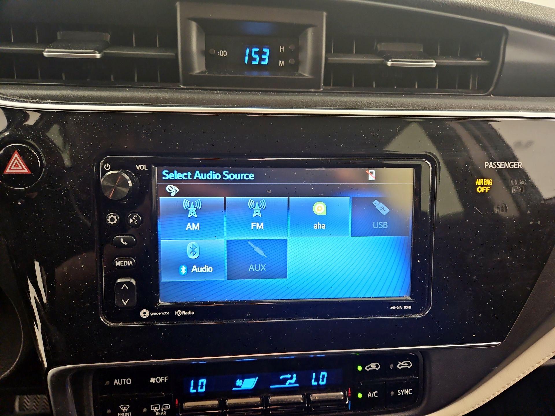 Thumbnail: 2018 Toyota Corolla iM - 15